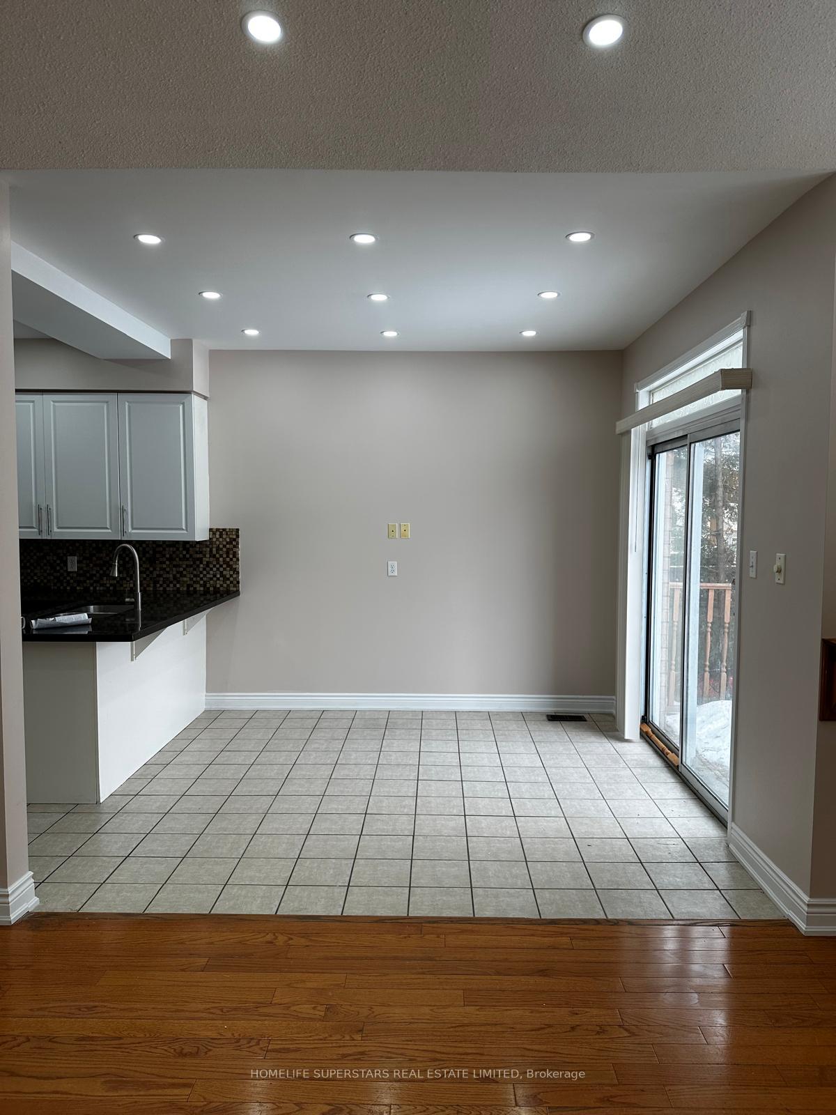 Photo 4 of 36 Lady Fern Drive, Markham, Legacy — HOMEH