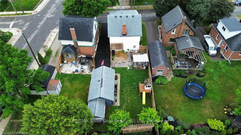 Photo 44 of 28 Brunswick Avenue, Kitchener — HOMEH