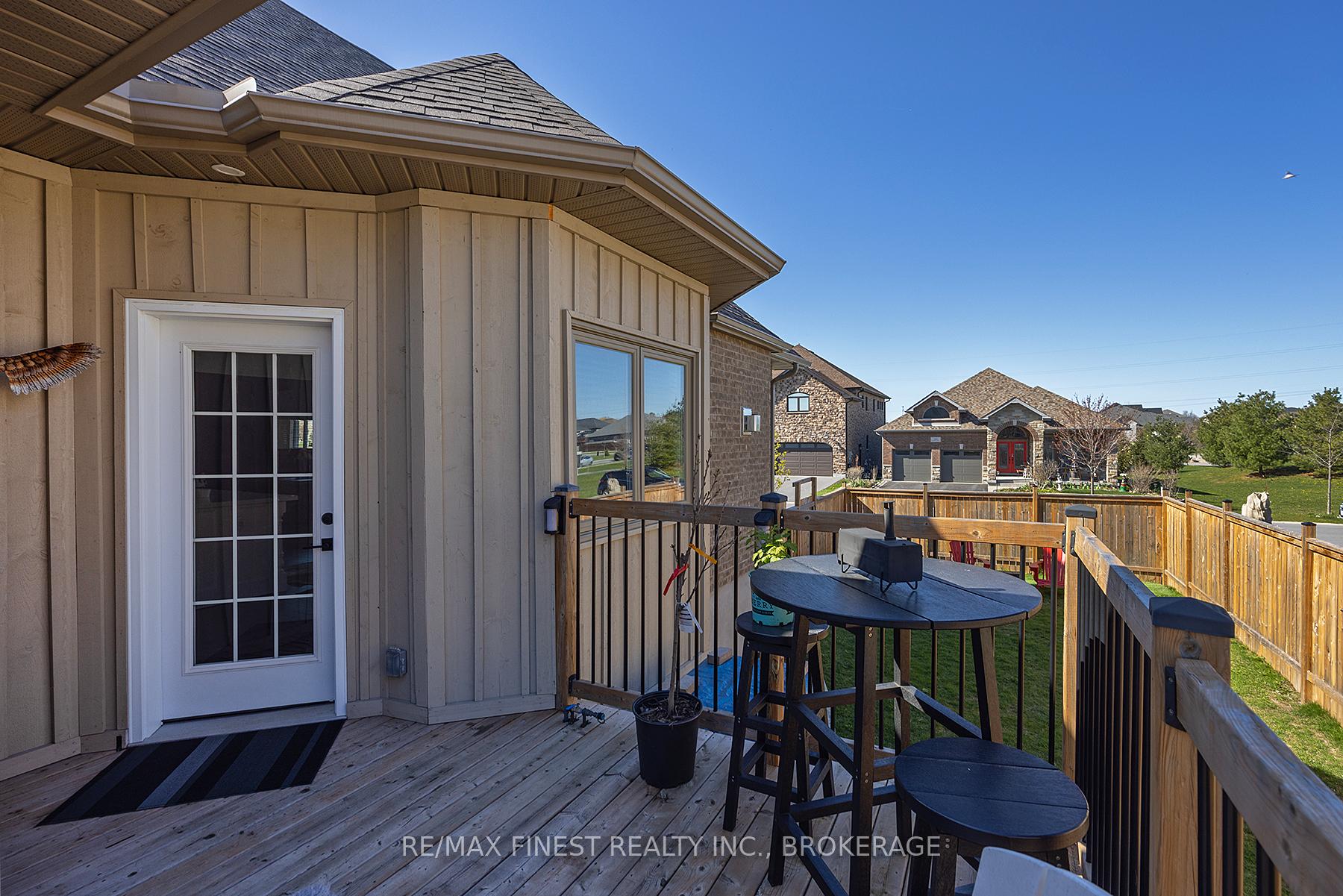 Photo 17 of 876 Roshan Drive, Kingston, City Northwest — HOMEH