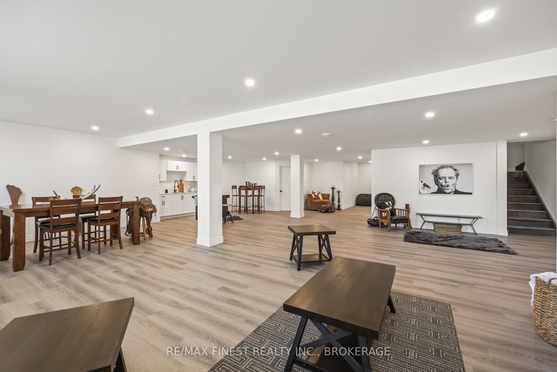 Photo 30 of 876 Roshan Drive, Kingston, City Northwest — HOMEH