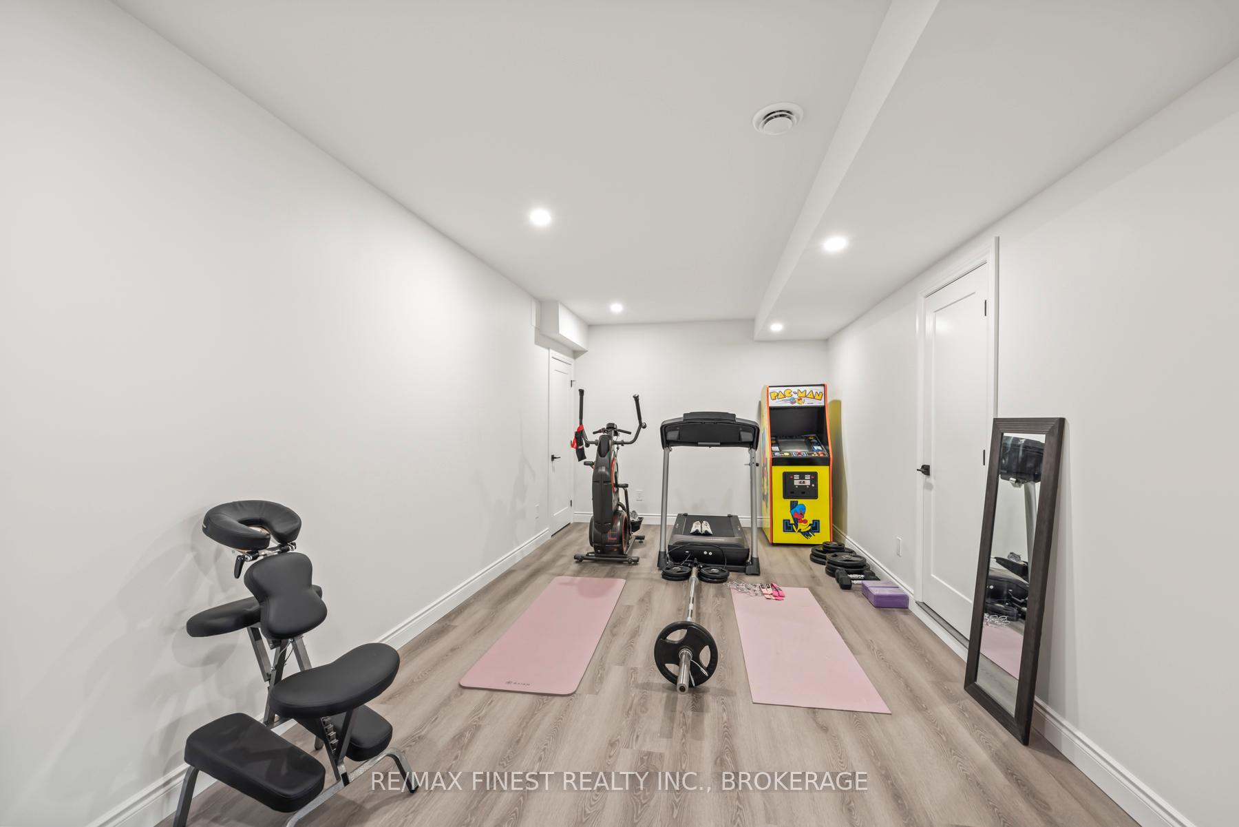 Photo 36 of 876 Roshan Drive, Kingston, City Northwest — HOMEH