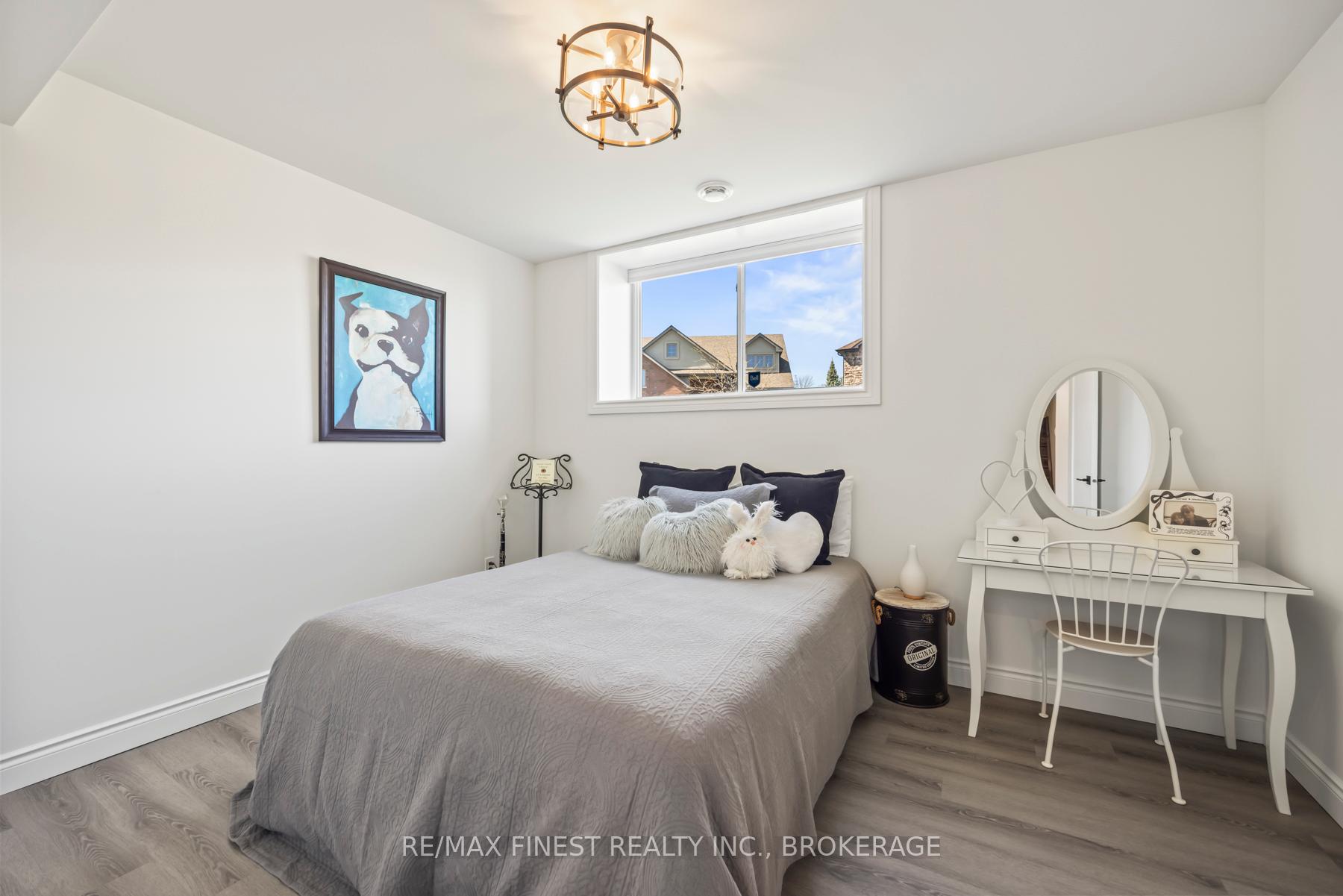 Photo 39 of 876 Roshan Drive, Kingston, City Northwest — HOMEH