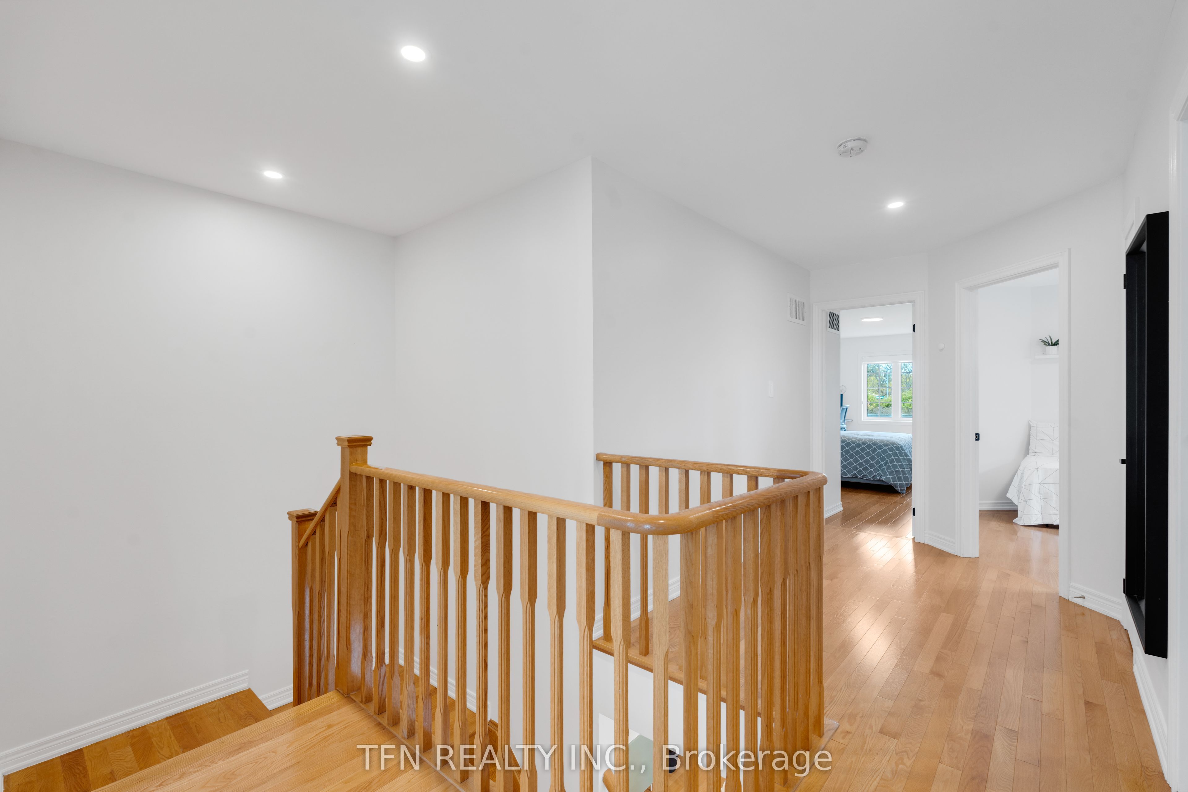 Photo 27 of 30 Haskett Drive, Markham, Cedar Grove — HOMEH
