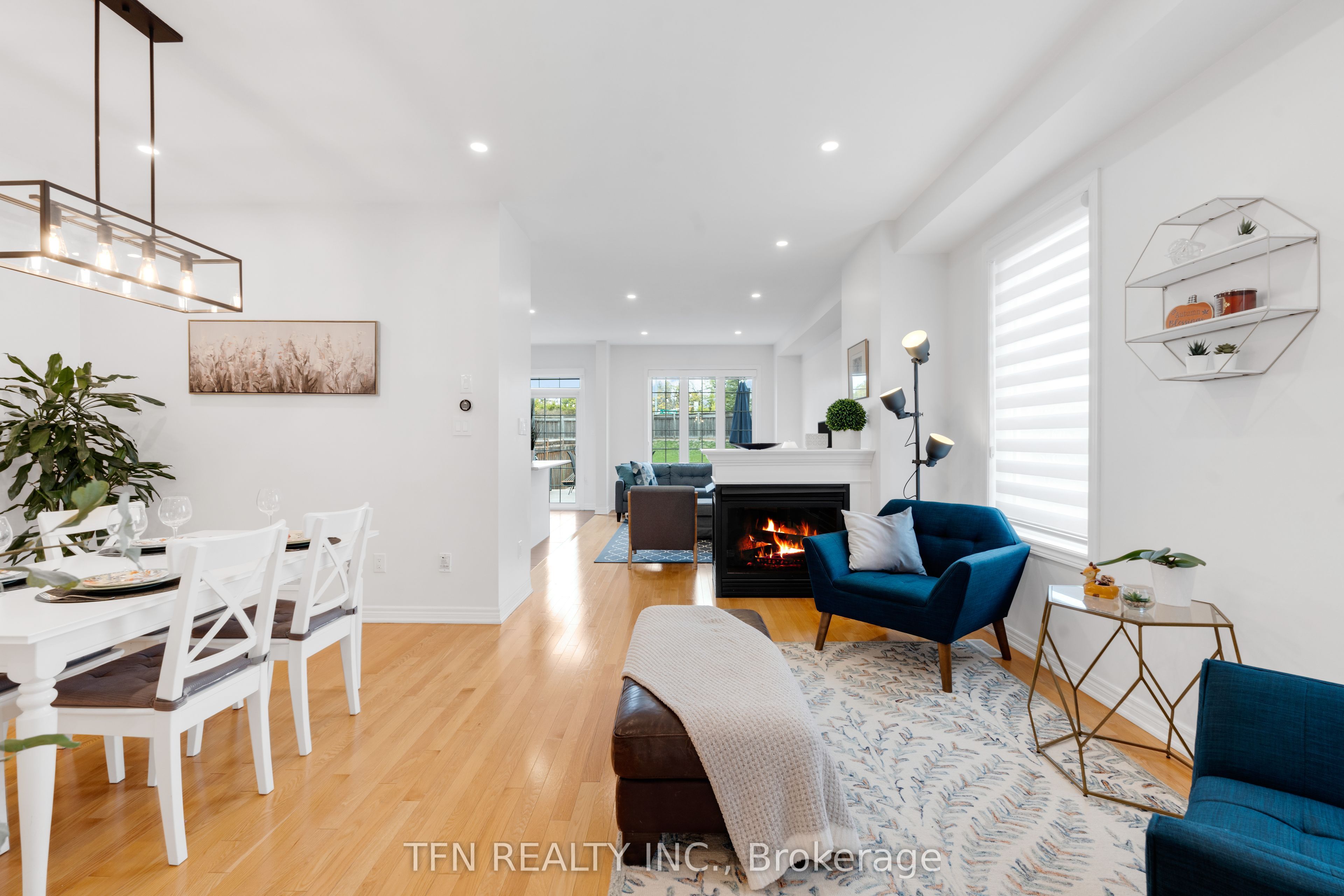 Photo 6 of 30 Haskett Drive, Markham, Cedar Grove — HOMEH
