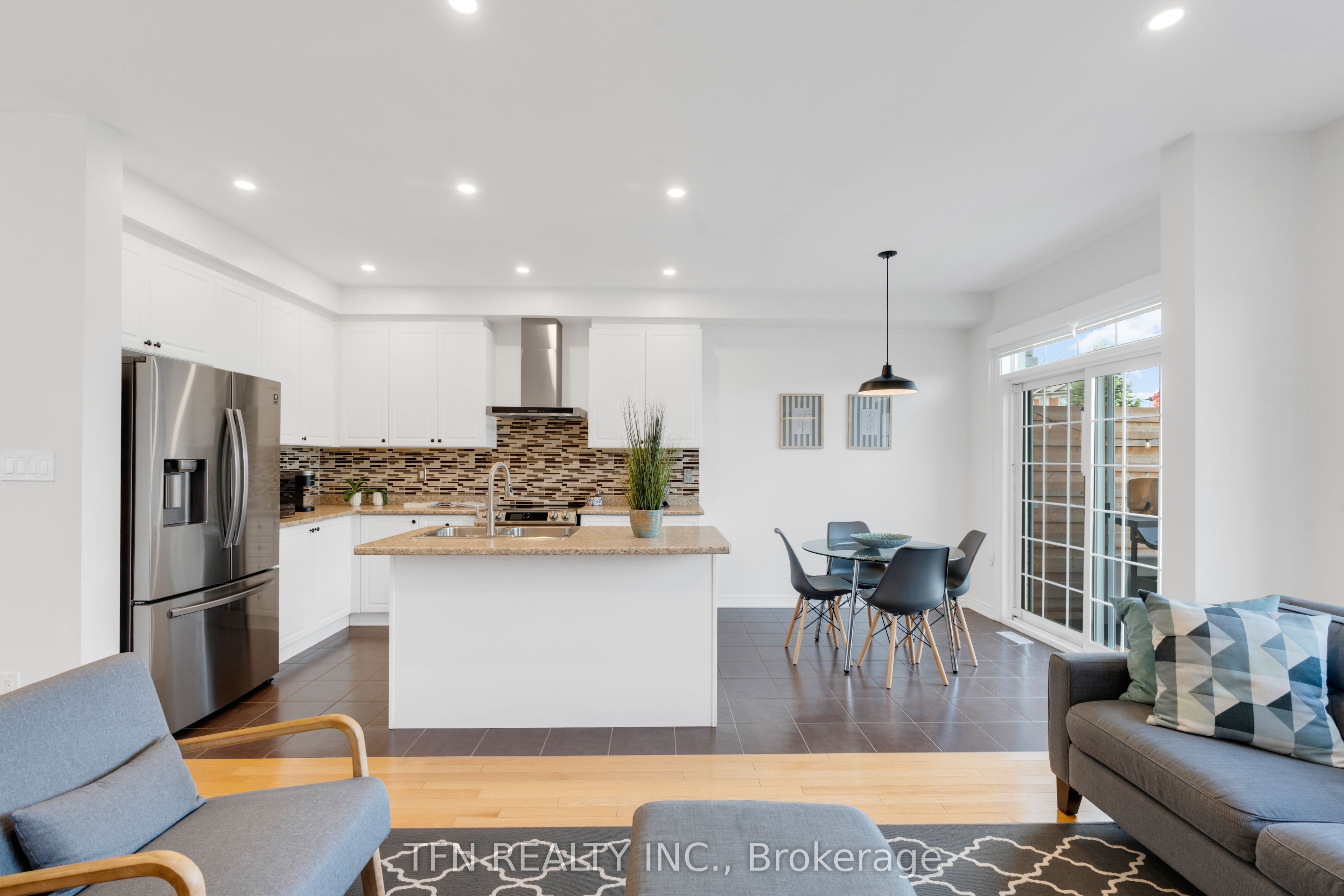 Photo 20 of 30 Haskett Drive, Markham, Cedar Grove — HOMEH