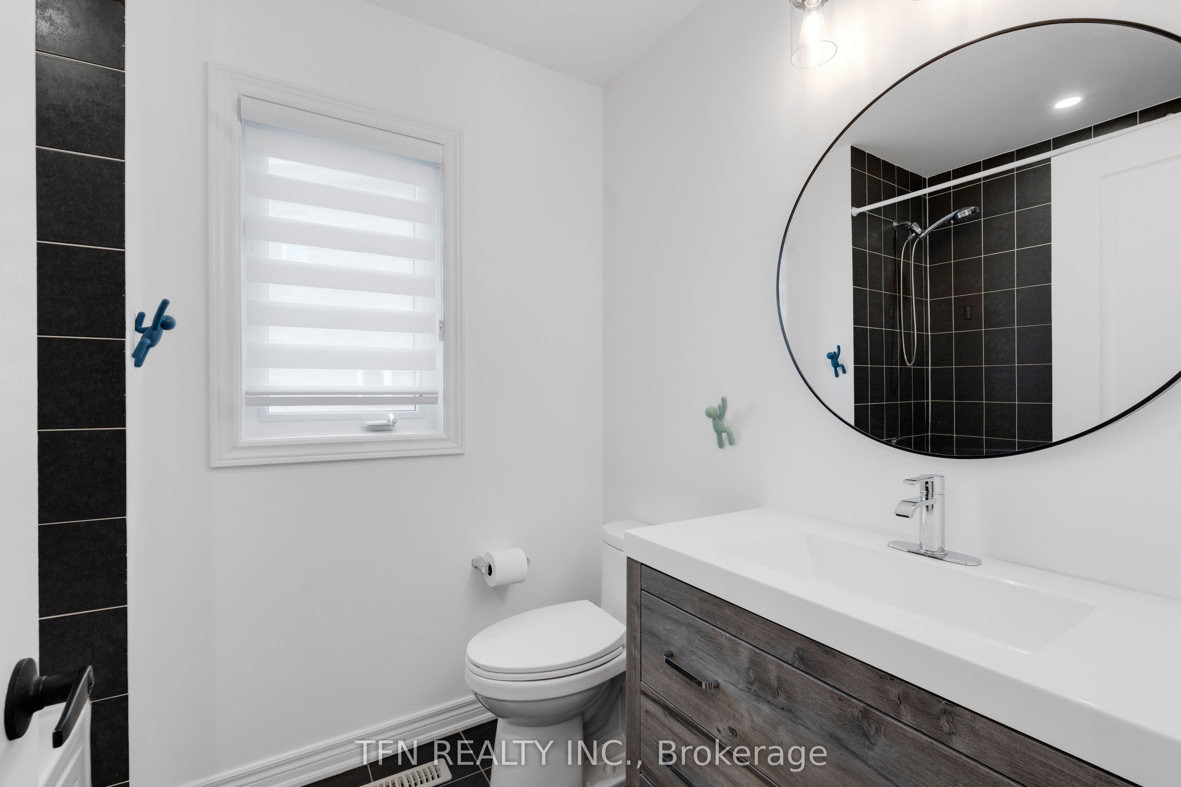 Photo 33 of 30 Haskett Drive, Markham, Cedar Grove — HOMEH