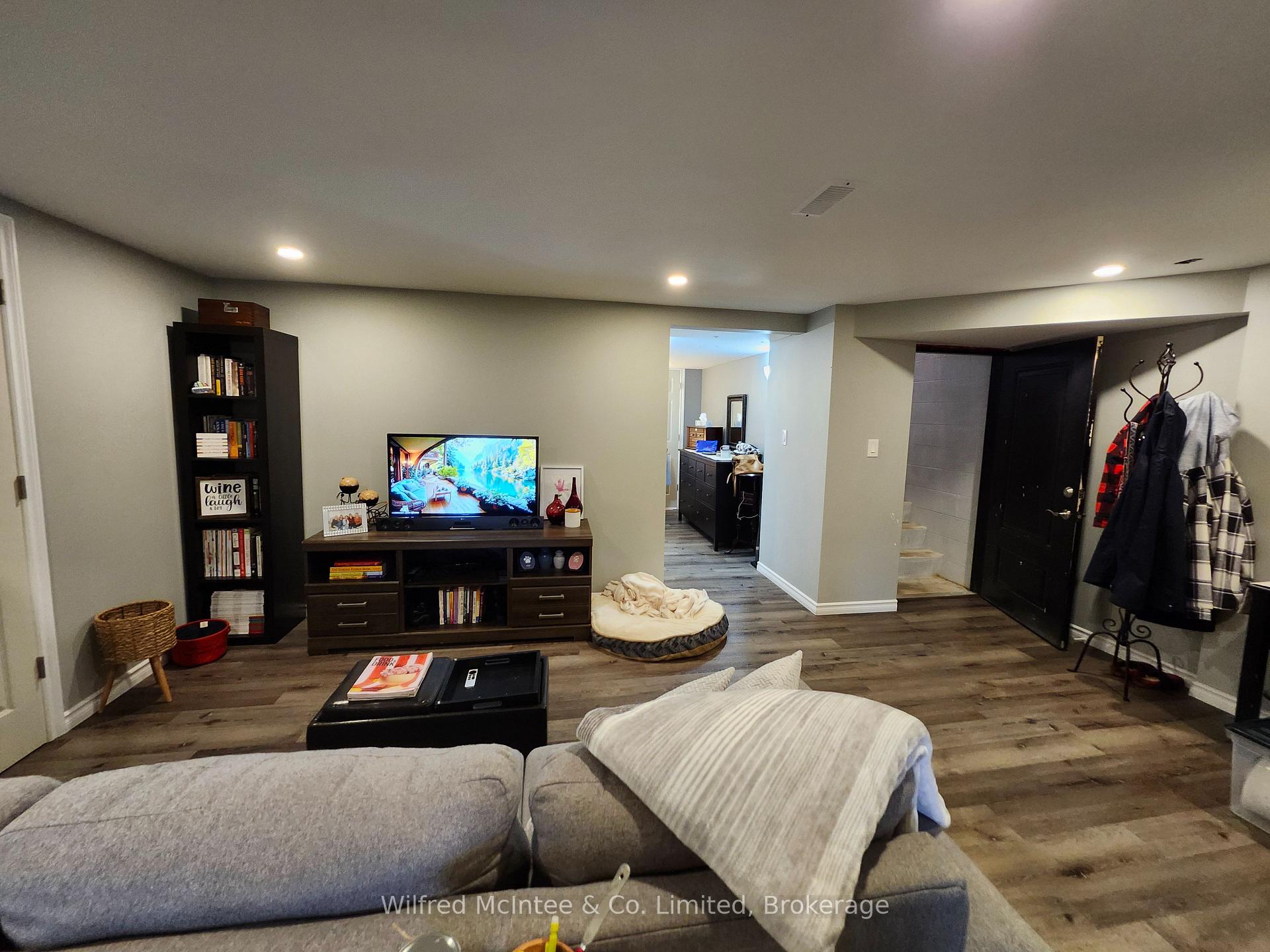 Photo 31 of 27 William Street N, Minto — HOMEH