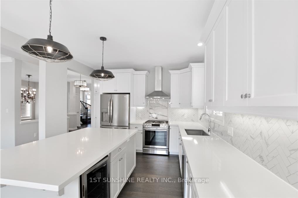 Photo 5 of 18 Dougherty Court, Hamilton, Meadowlands — HOMEH