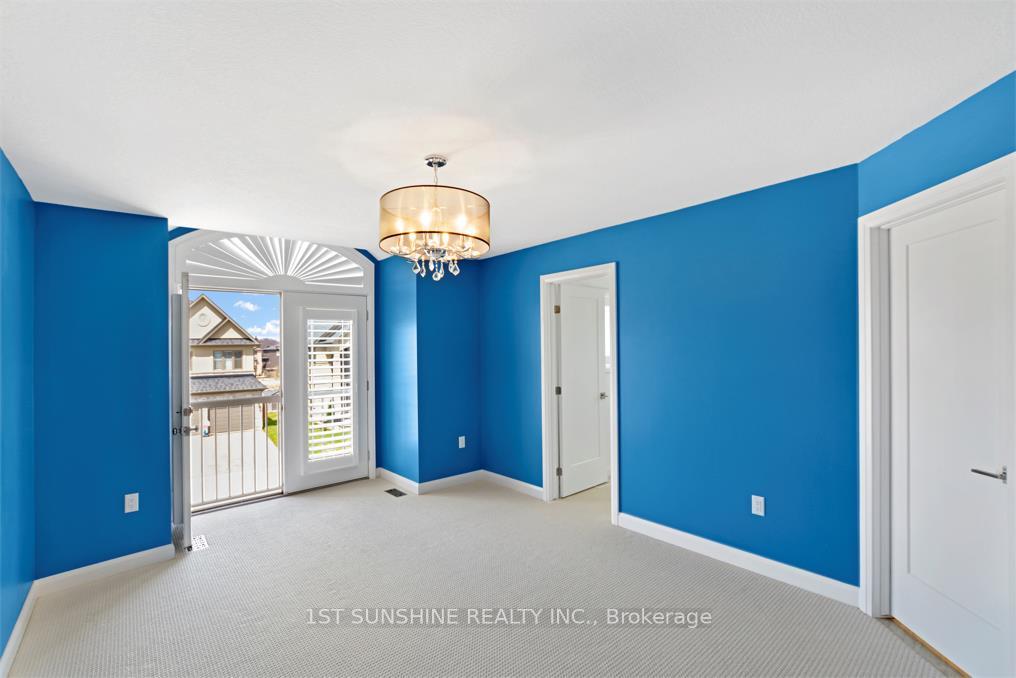 Photo 12 of 18 Dougherty Court, Hamilton, Meadowlands — HOMEH