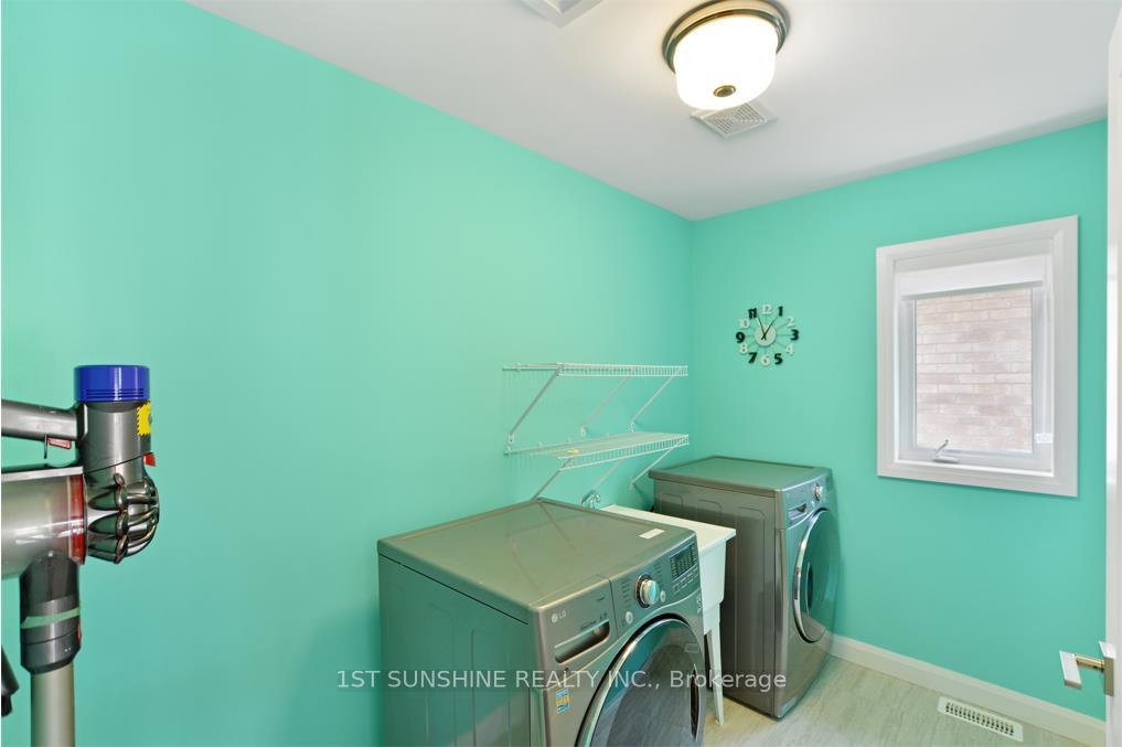 Photo 16 of 18 Dougherty Court, Hamilton, Meadowlands — HOMEH