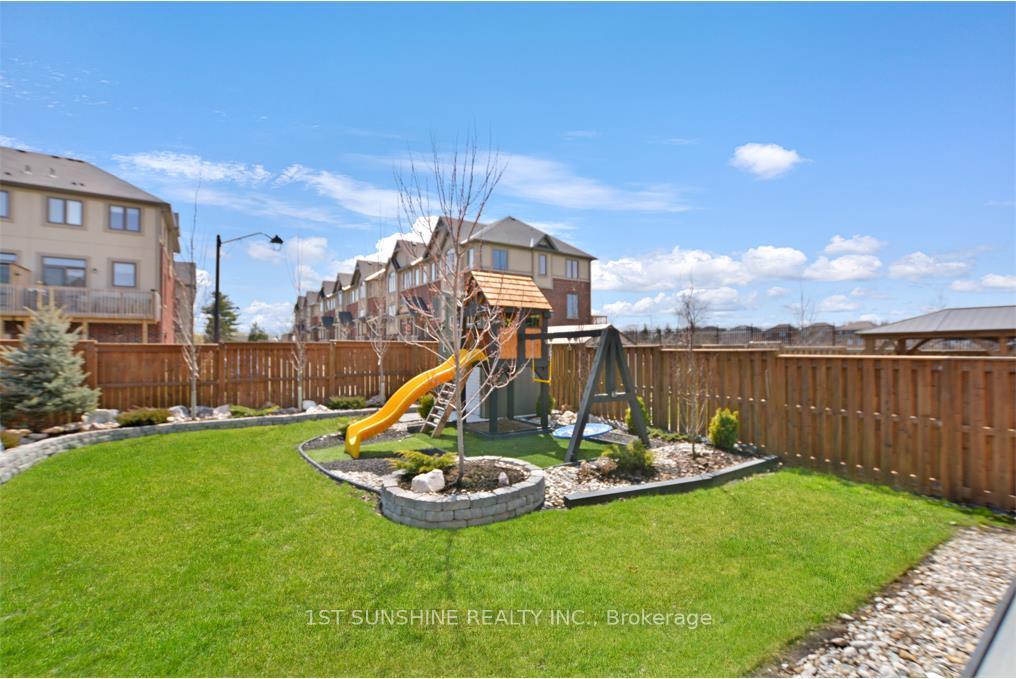 Photo 17 of 18 Dougherty Court, Hamilton, Meadowlands — HOMEH