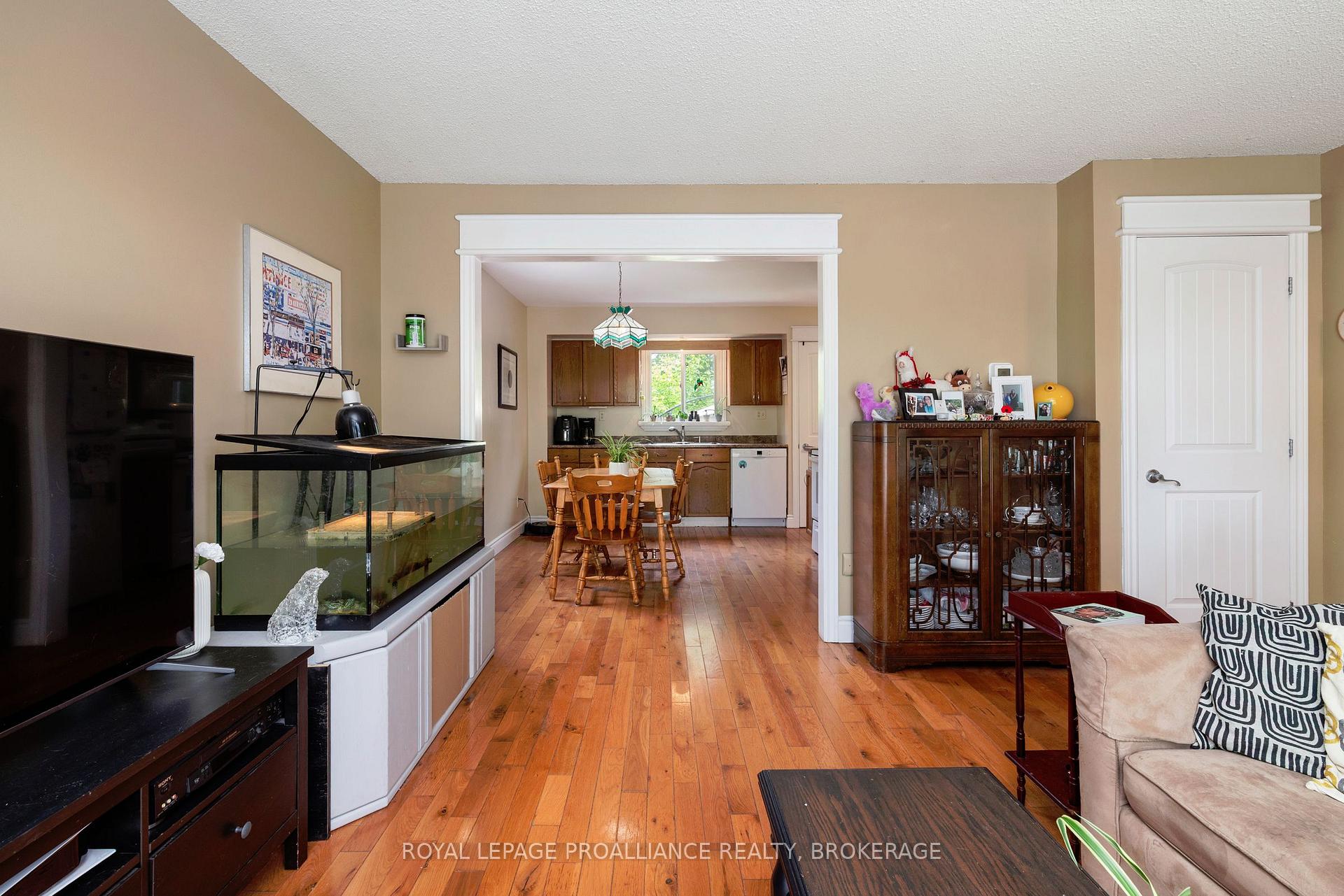 Photo 12 of 715 Selkirk Road, Kingston, North of Taylor-Kidd Blvd — HOMEH