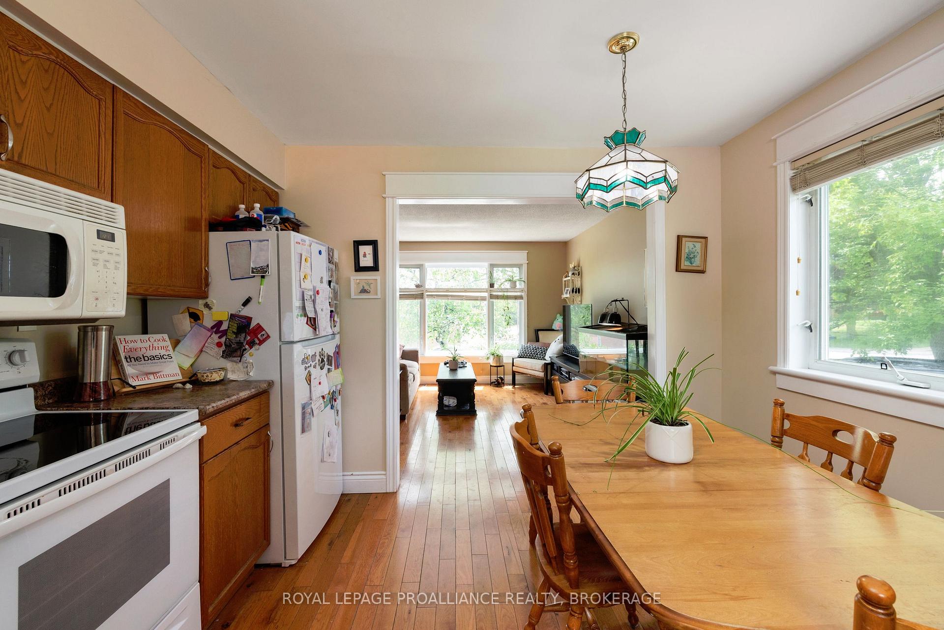 Photo 16 of 715 Selkirk Road, Kingston, North of Taylor-Kidd Blvd — HOMEH