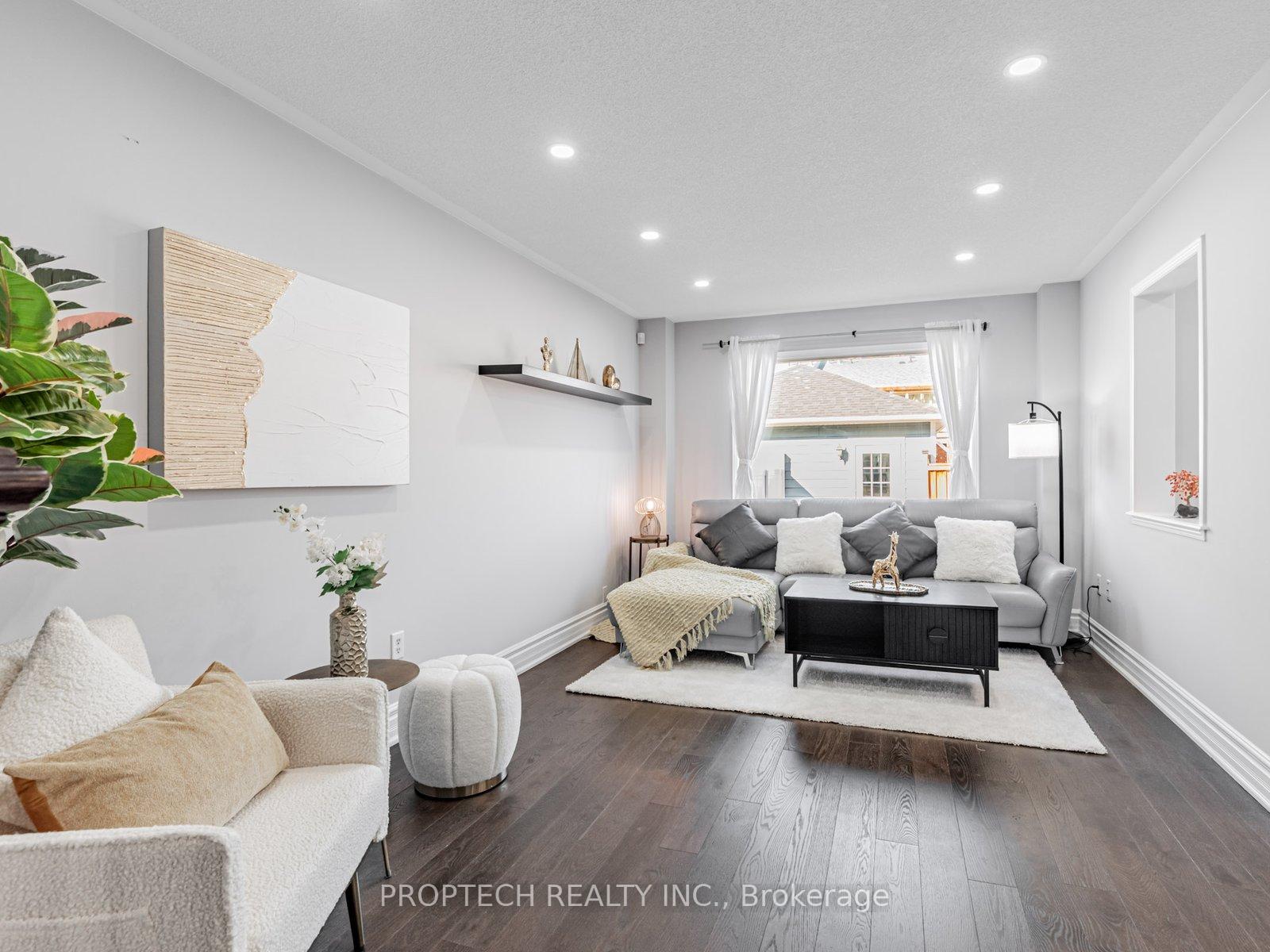 Photo 5 of 16 Colchester Street, Markham, Cornell — HOMEH