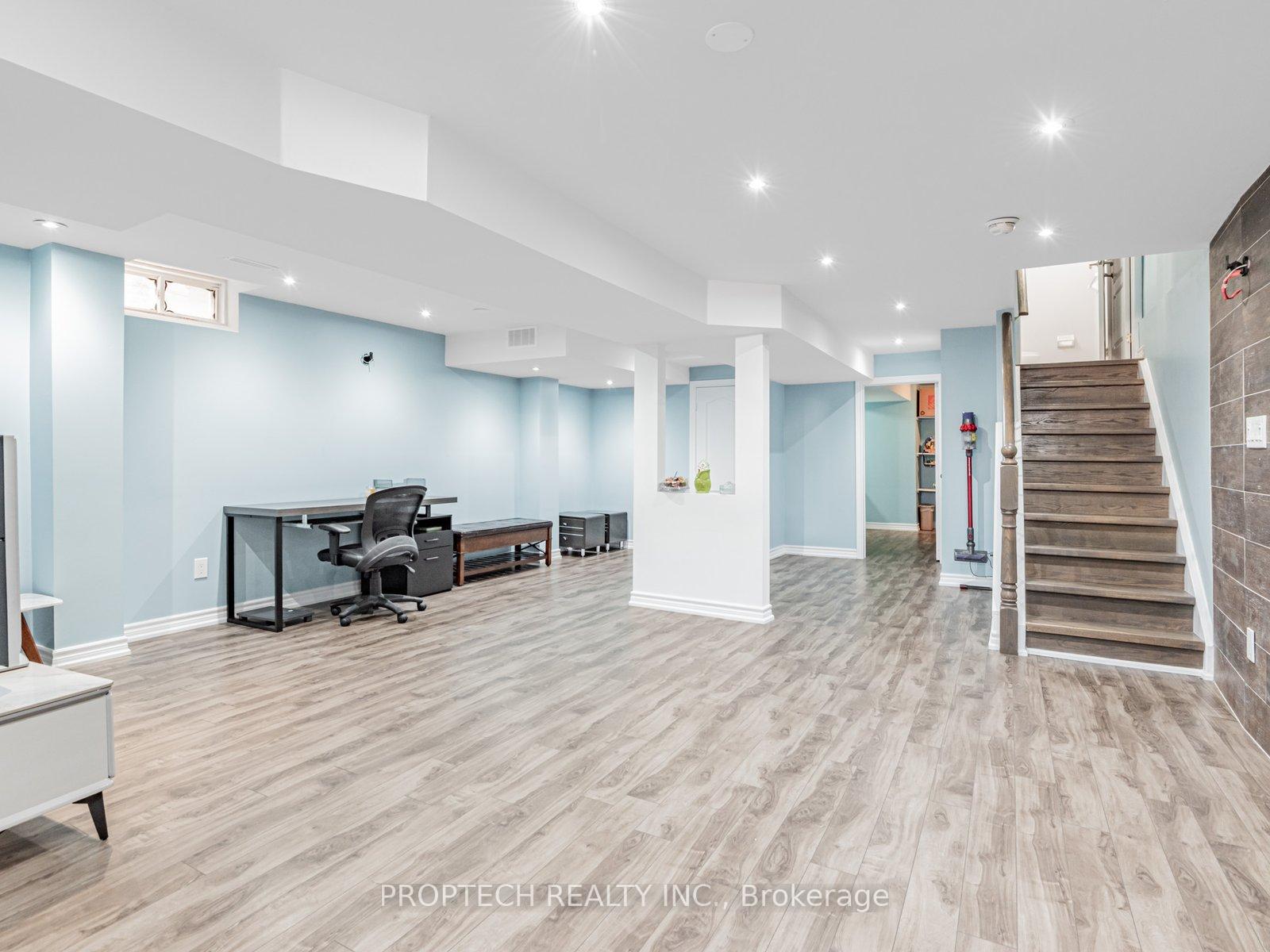 Photo 18 of 16 Colchester Street, Markham, Cornell — HOMEH