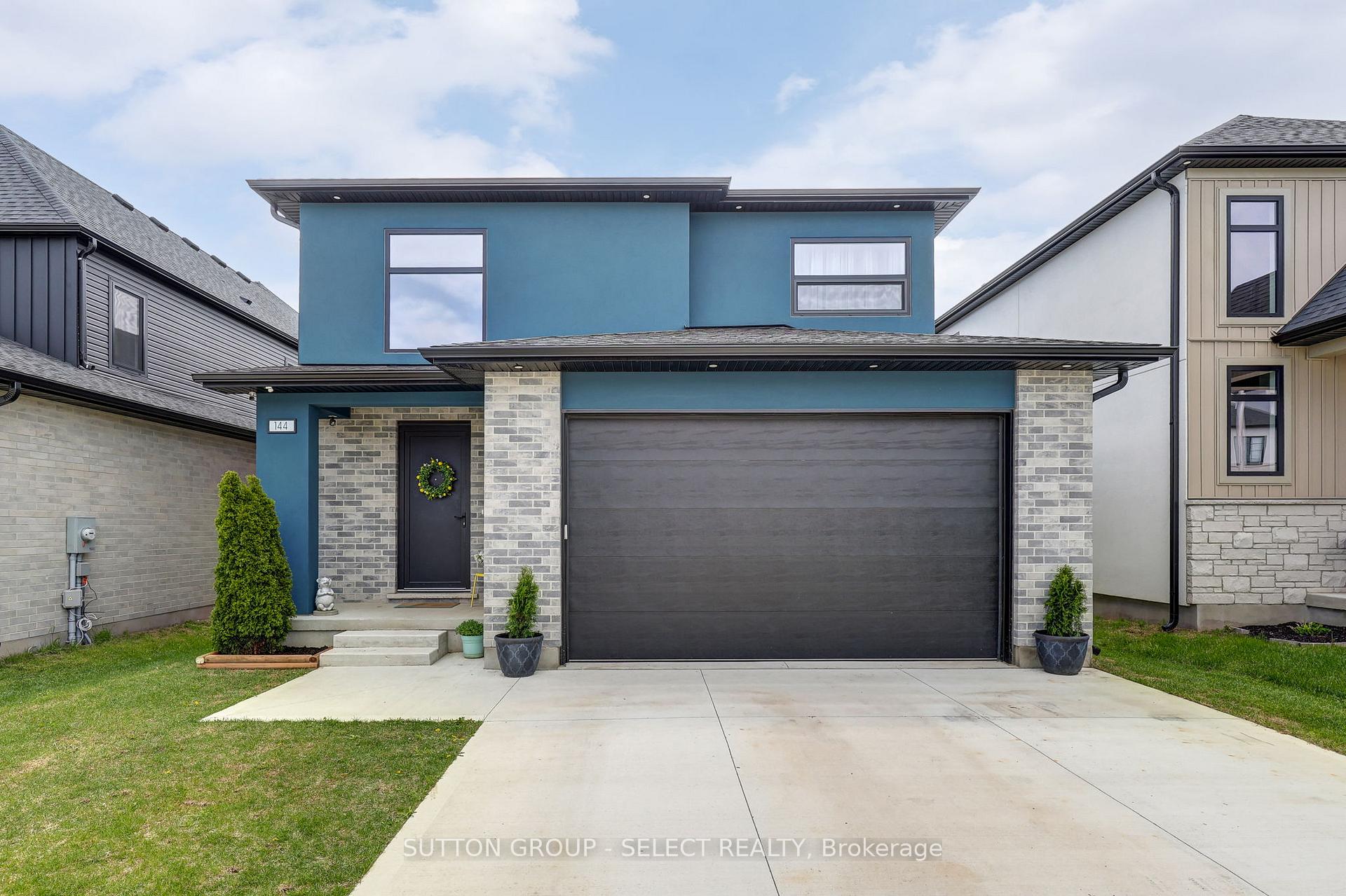 Front of 144 Winlow Way