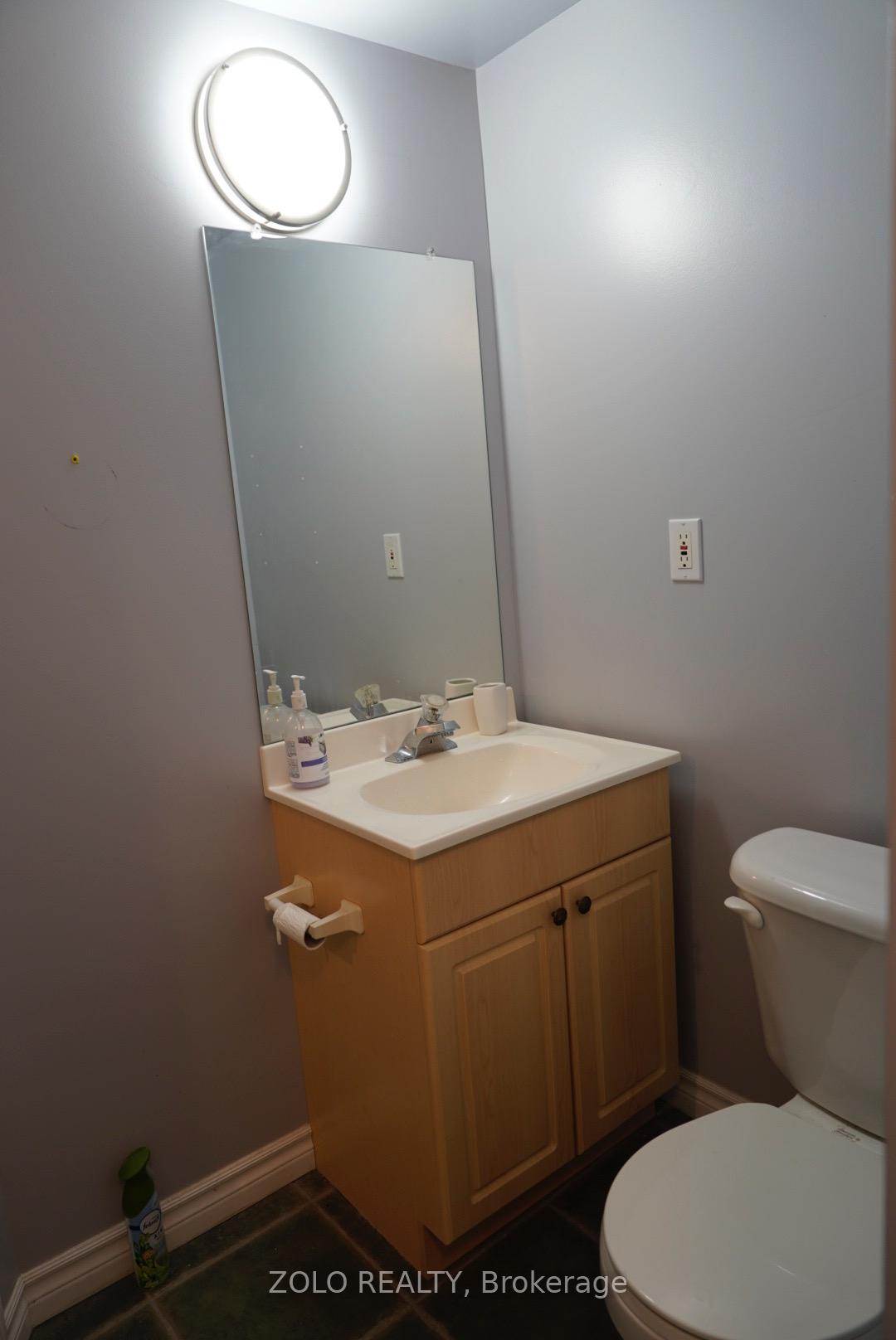 Photo 10 of Unit Basement, 192 Kirk Drive, Markham, Royal Orchard — HOMEH
