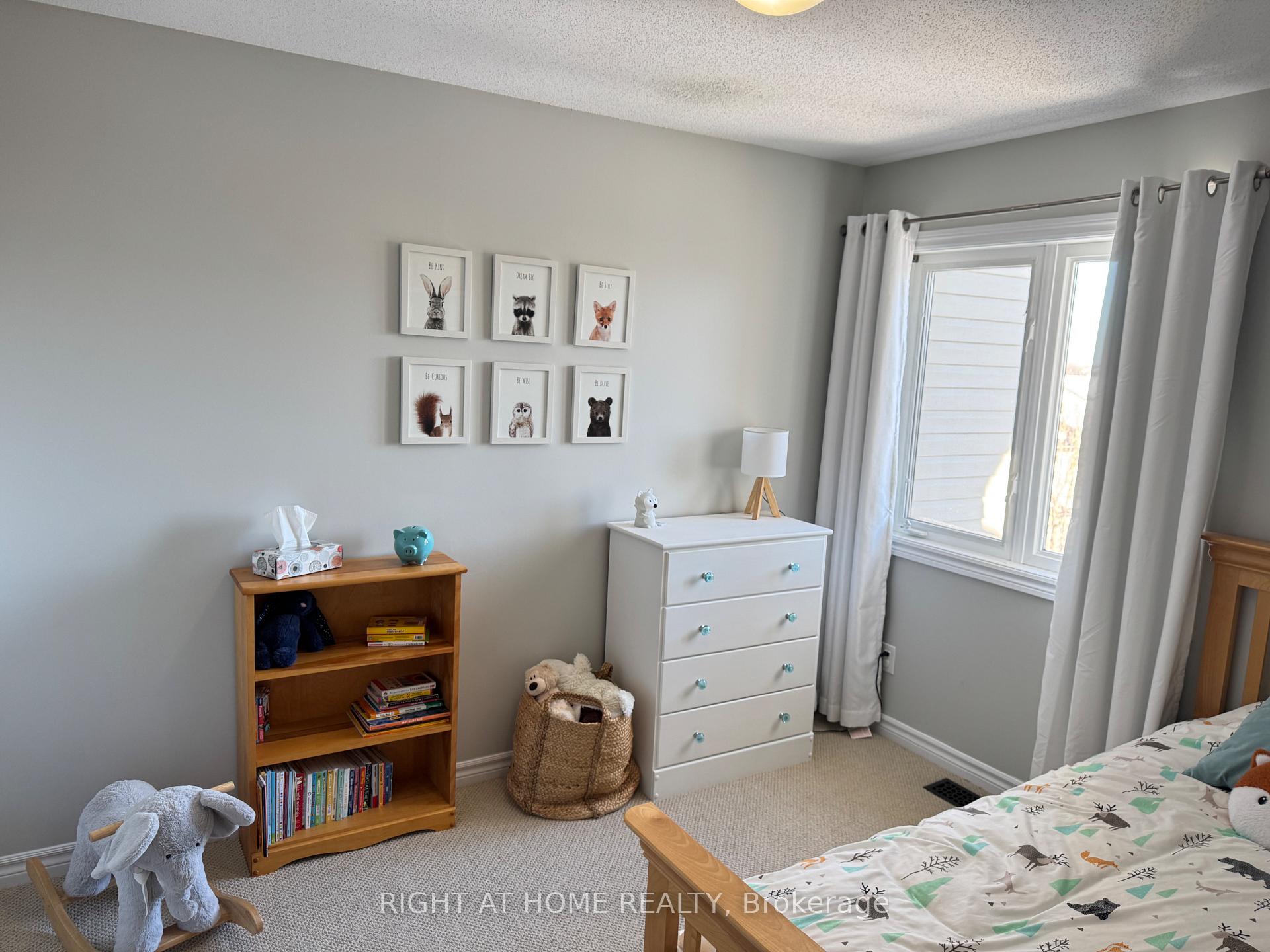Photo 26 of 1052 Ottenbrite Crescent, Ottawa, Kanata - Kanata Lakes/Heritage Hills — HOMEH