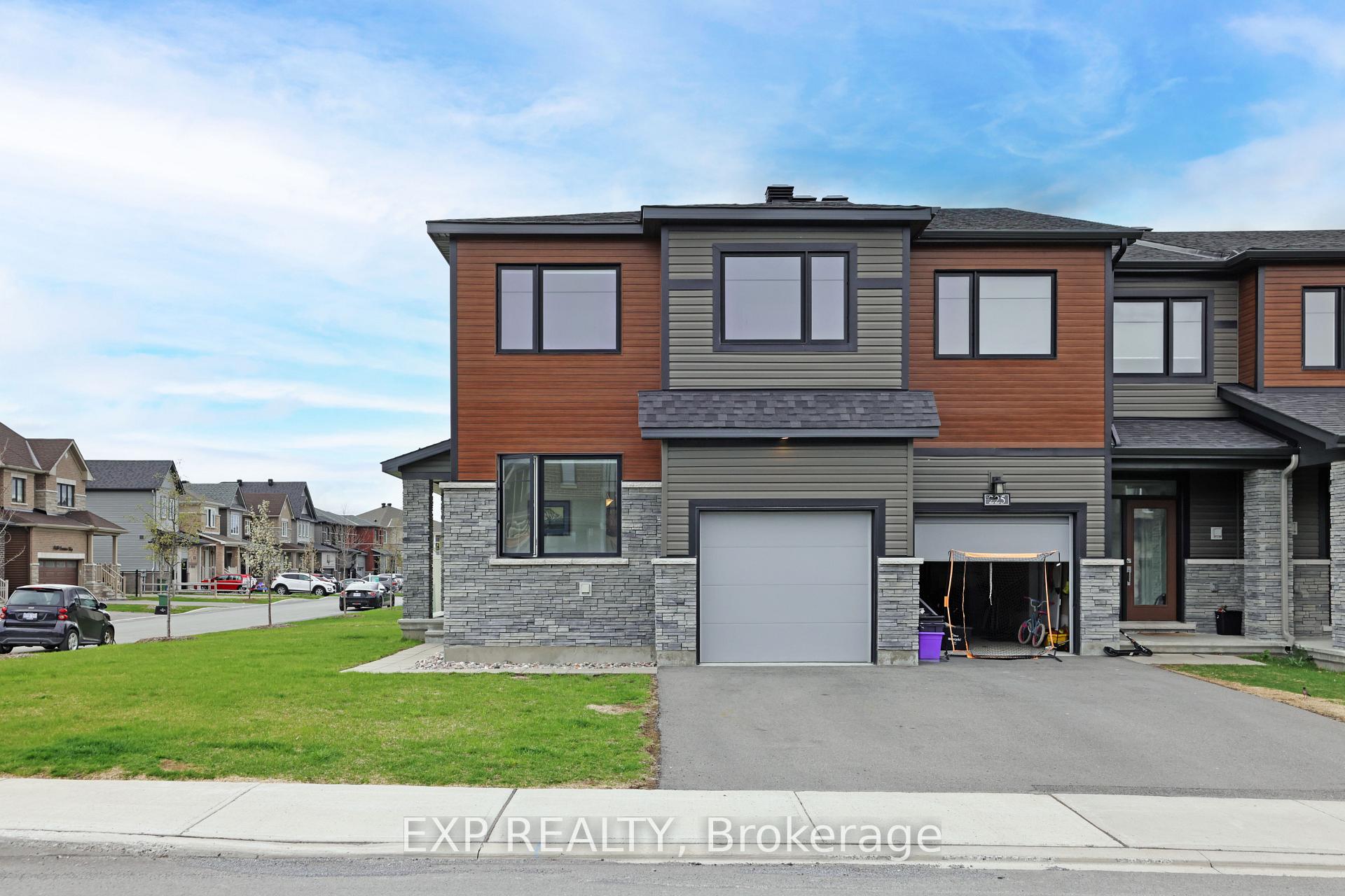 Photo 1 of 1000 Parabolica Way, Ottawa, Kanata - Kanata Lakes/Heritage Hills — HOMEH