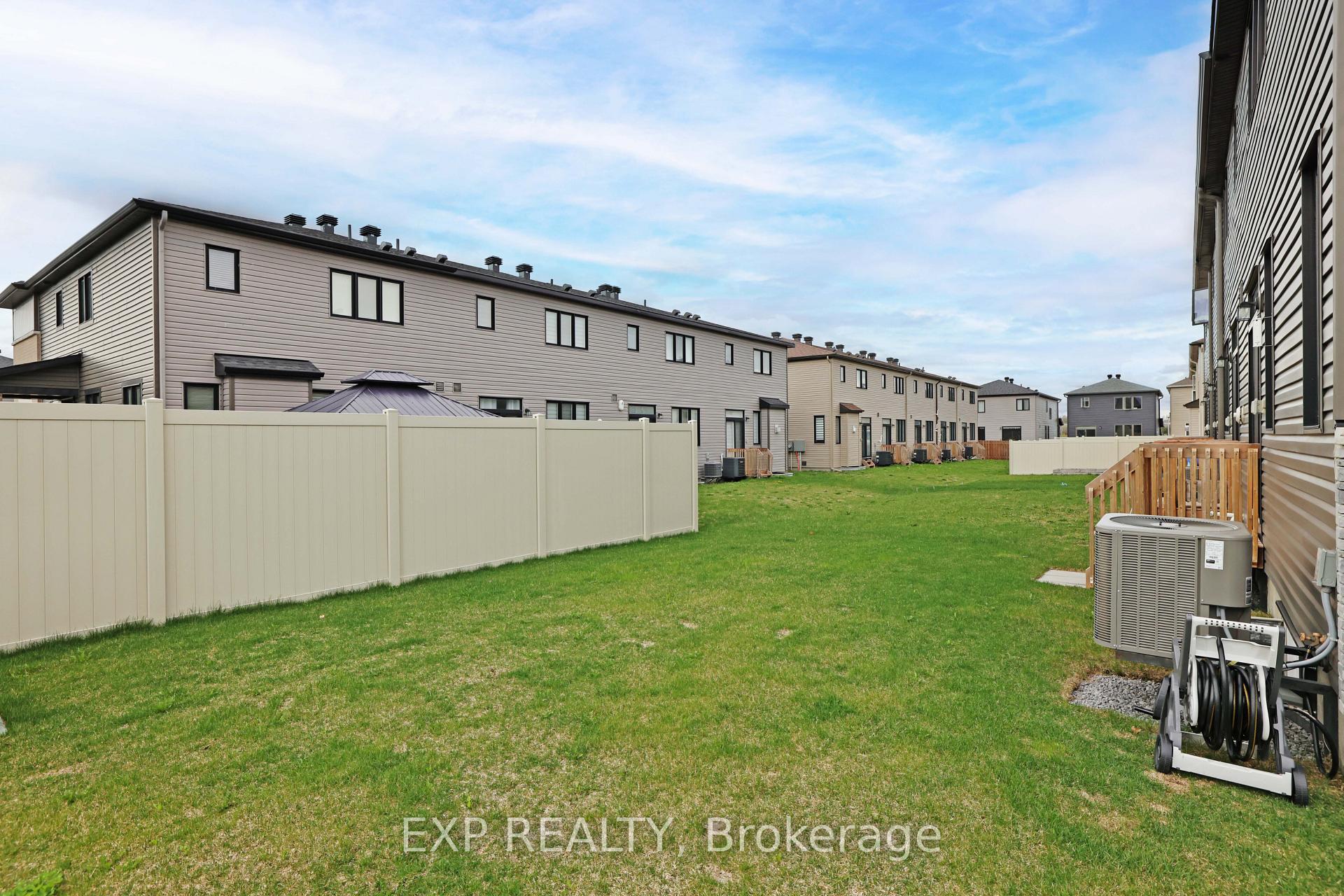 Photo 32 of 1000 Parabolica Way, Ottawa, Kanata - Kanata Lakes/Heritage Hills — HOMEH