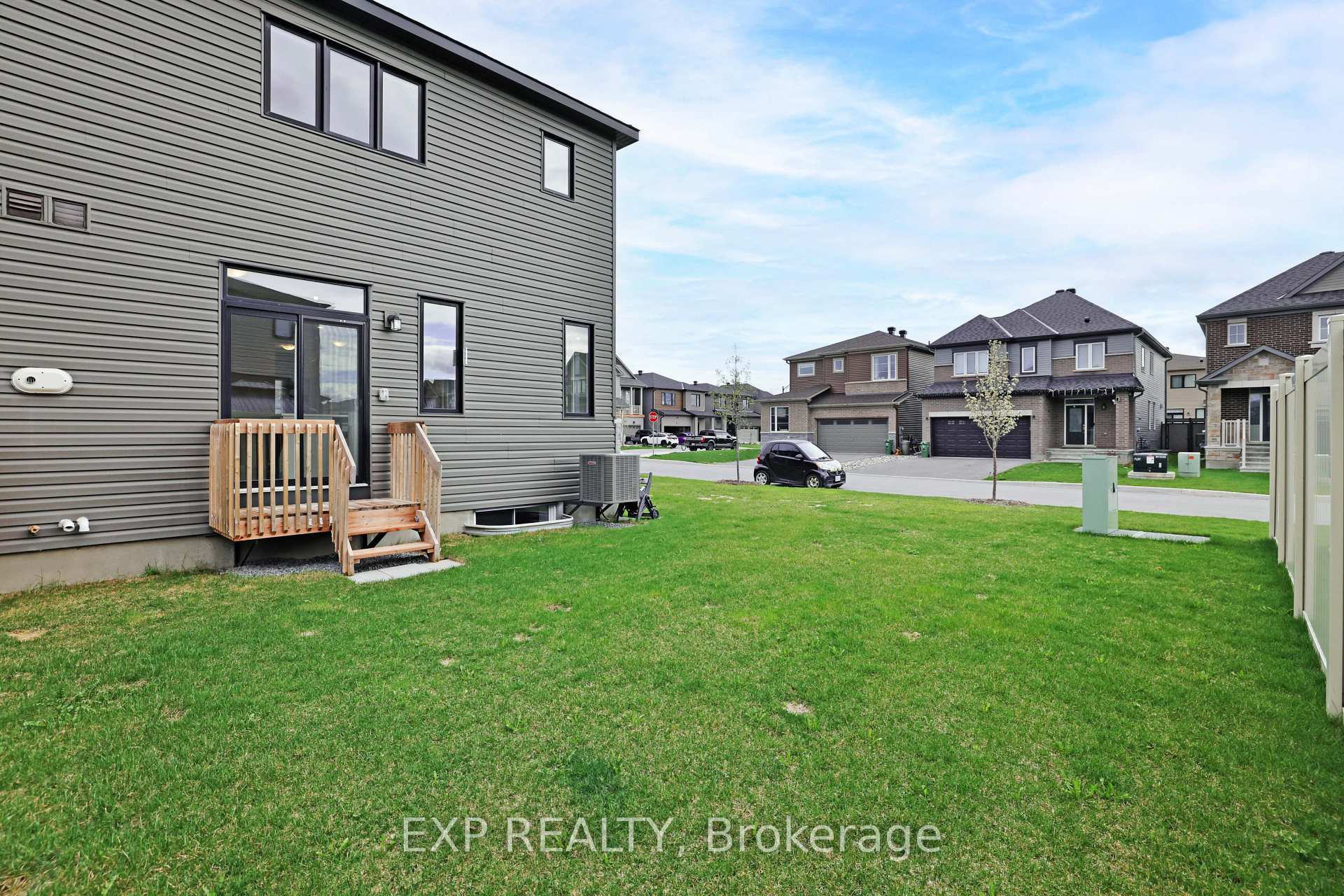Photo 34 of 1000 Parabolica Way, Ottawa, Kanata - Kanata Lakes/Heritage Hills — HOMEH