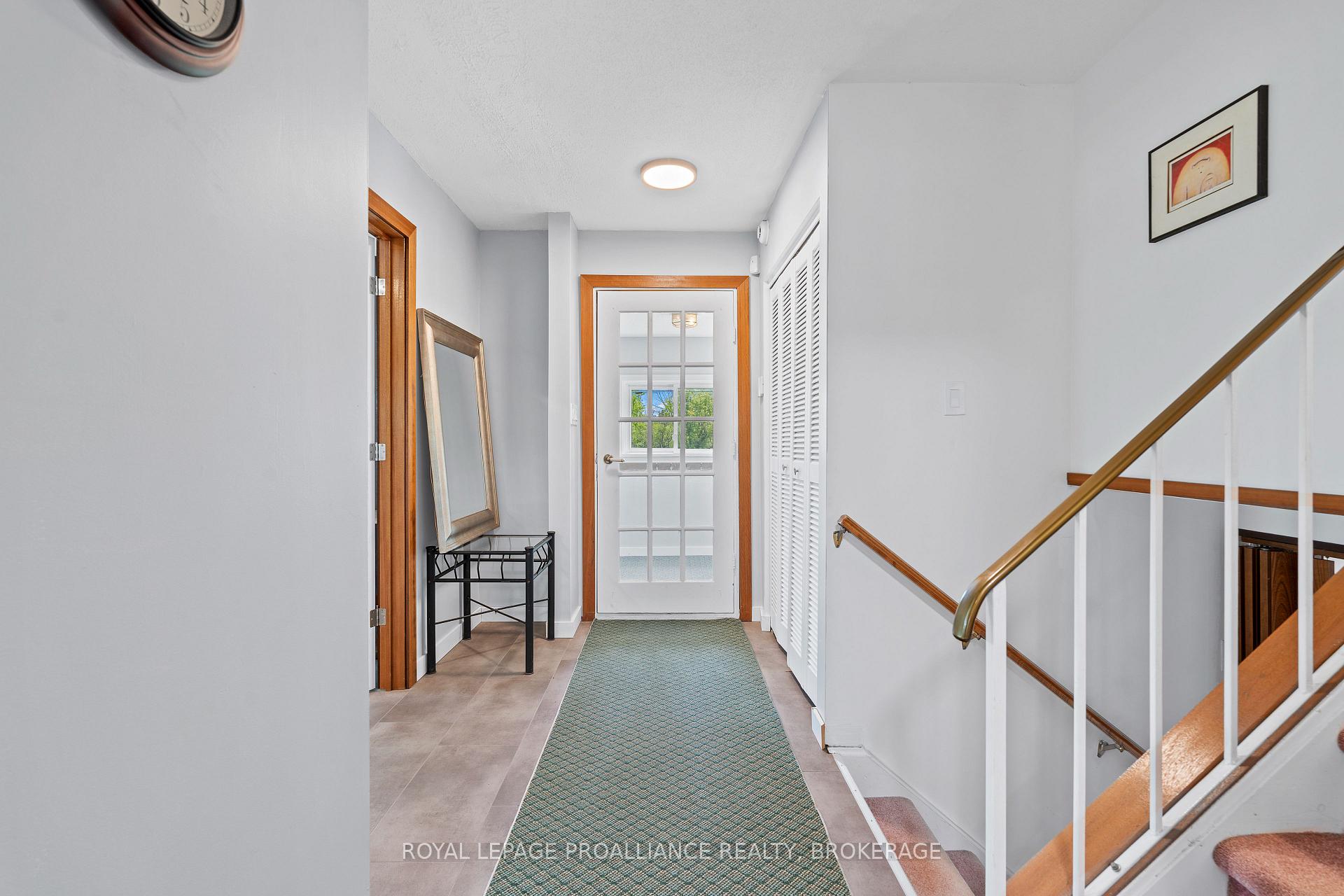 Photo 5 of 2069 Cole Hill Road, Kingston, City North of 401 — HOMEH