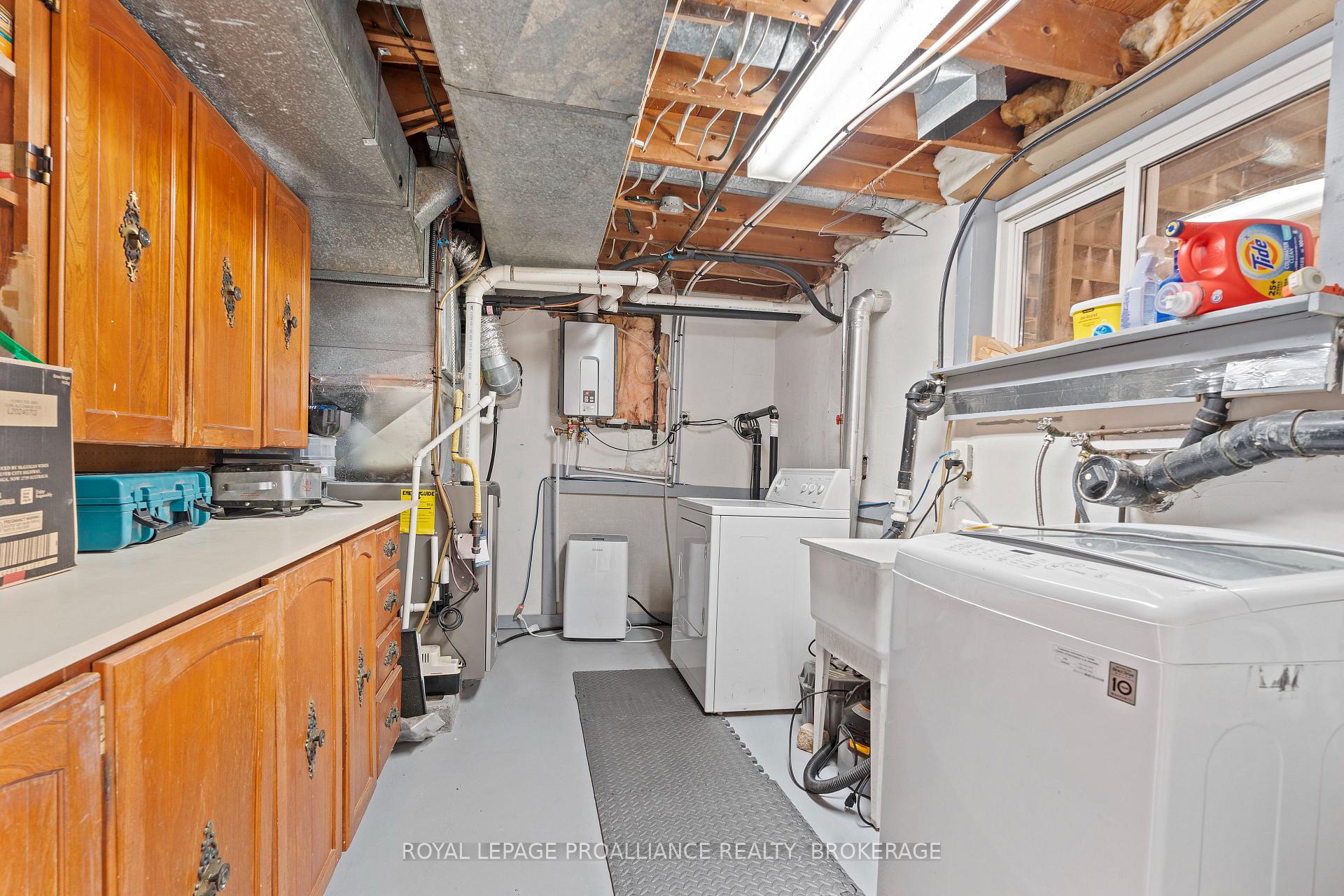 Photo 26 of 2069 Cole Hill Road, Kingston, City North of 401 — HOMEH