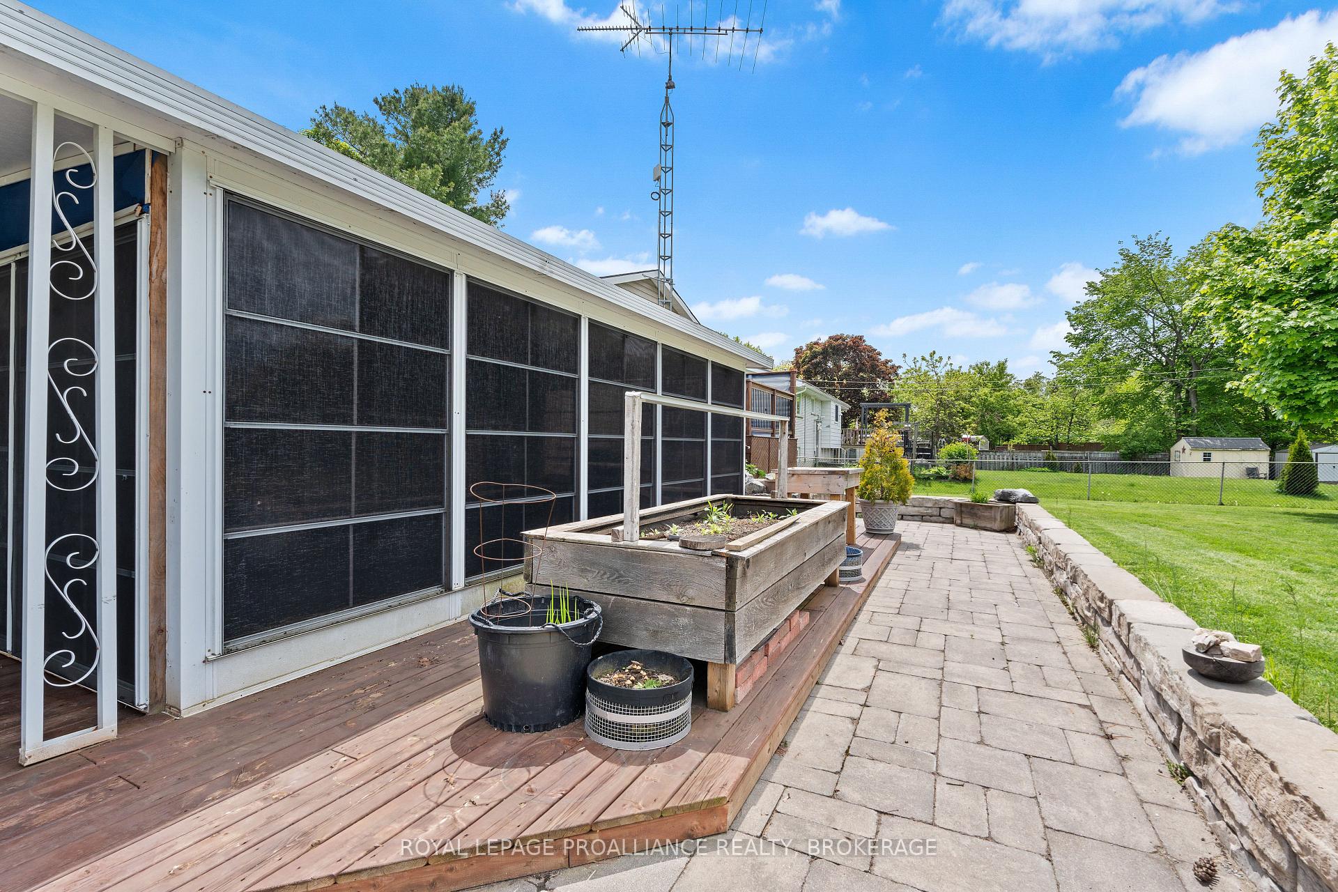 Photo 38 of 2069 Cole Hill Road, Kingston, City North of 401 — HOMEH