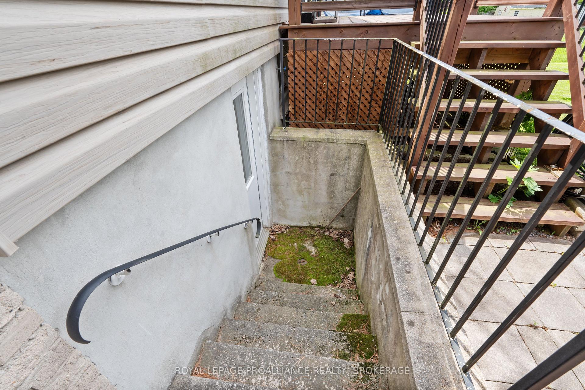 Photo 39 of 2069 Cole Hill Road, Kingston, City North of 401 — HOMEH
