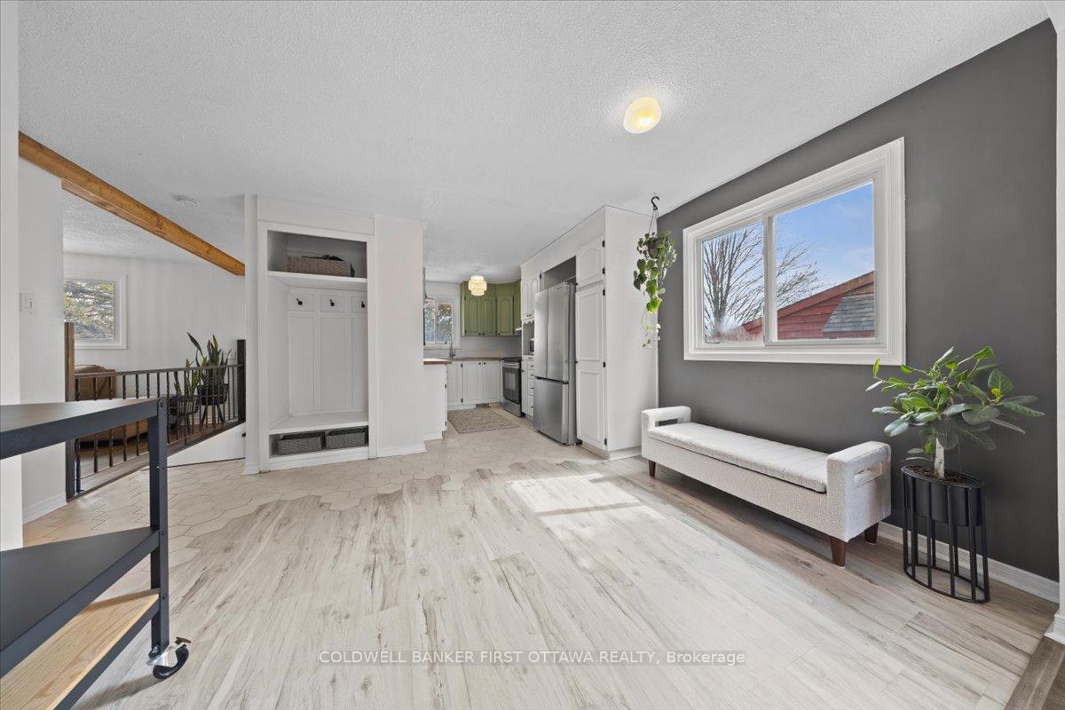 Photo 3 of 175 Castlefrank Road, Ottawa, Kanata - Glencairn/Hazeldean — HOMEH