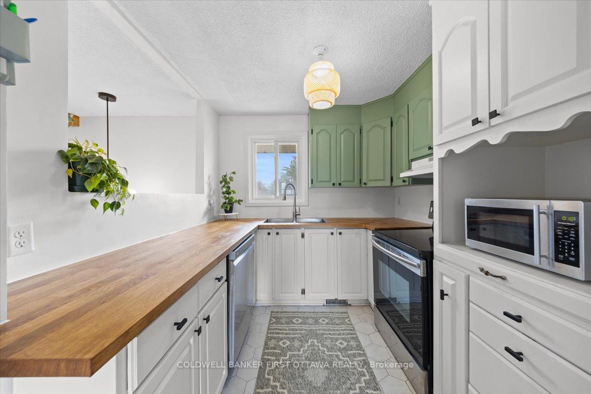 Photo 6 of 175 Castlefrank Road, Ottawa, Kanata - Glencairn/Hazeldean — HOMEH