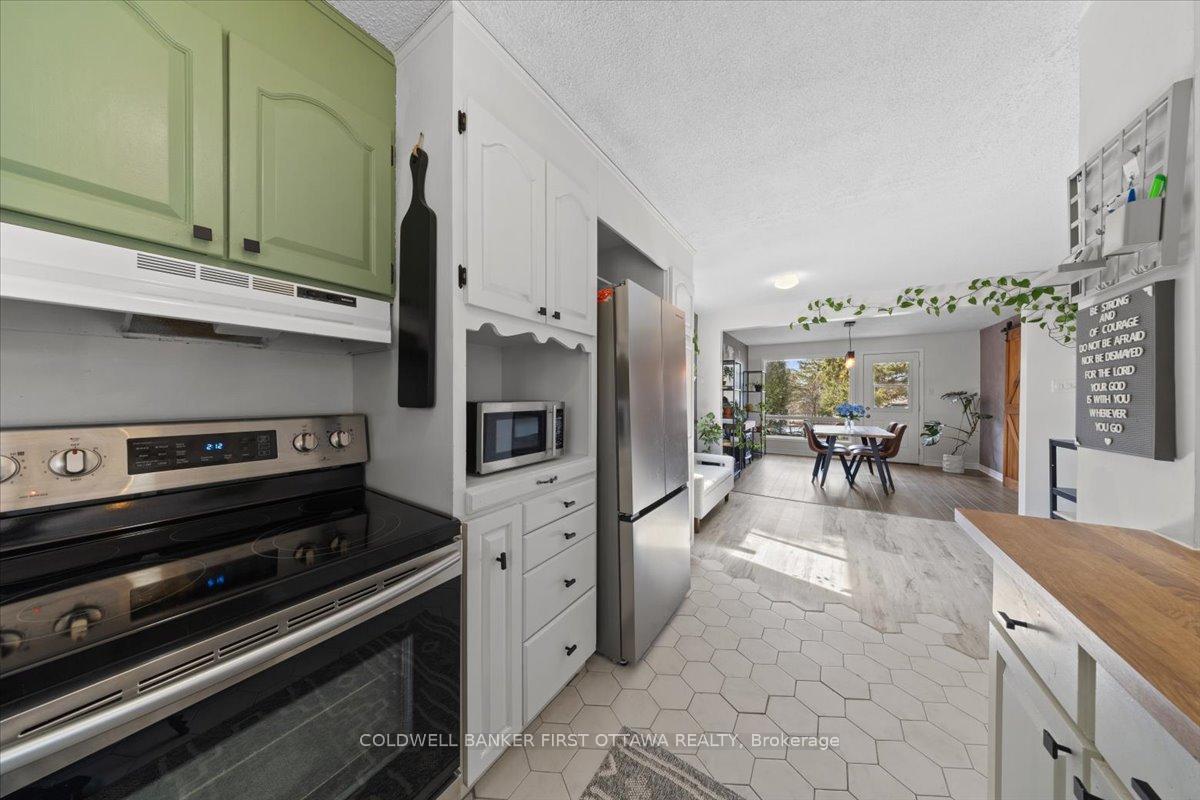 Photo 8 of 175 Castlefrank Road, Ottawa, Kanata - Glencairn/Hazeldean — HOMEH