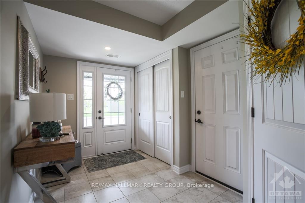 Photo 3 of 238 Halyard Way, Ottawa, Kanata - Kanata Lakes/Heritage Hills — HOMEH