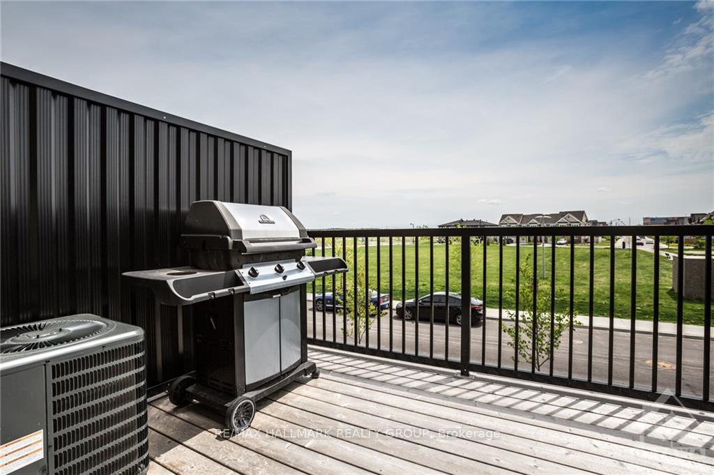 Photo 13 of 238 Halyard Way, Ottawa, Kanata - Kanata Lakes/Heritage Hills — HOMEH