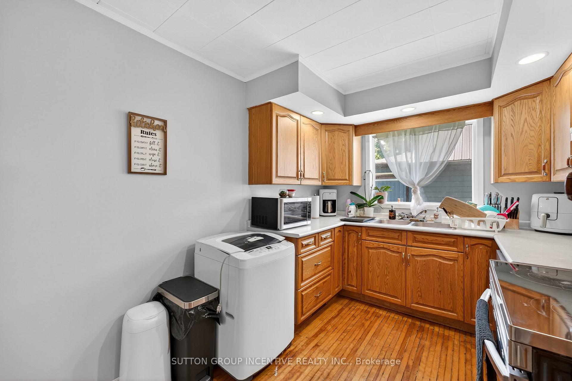 Photo 12 of 234 George Street, Midland — HOMEH