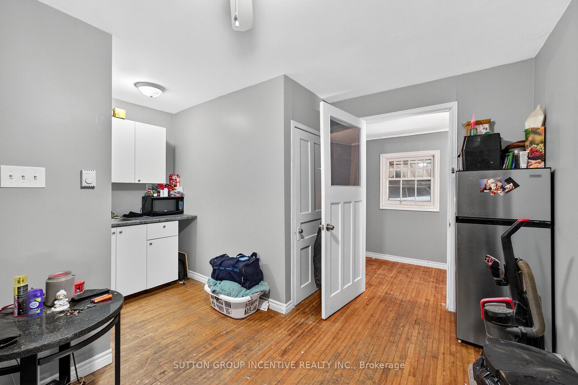 Photo 19 of 234 George Street, Midland — HOMEH