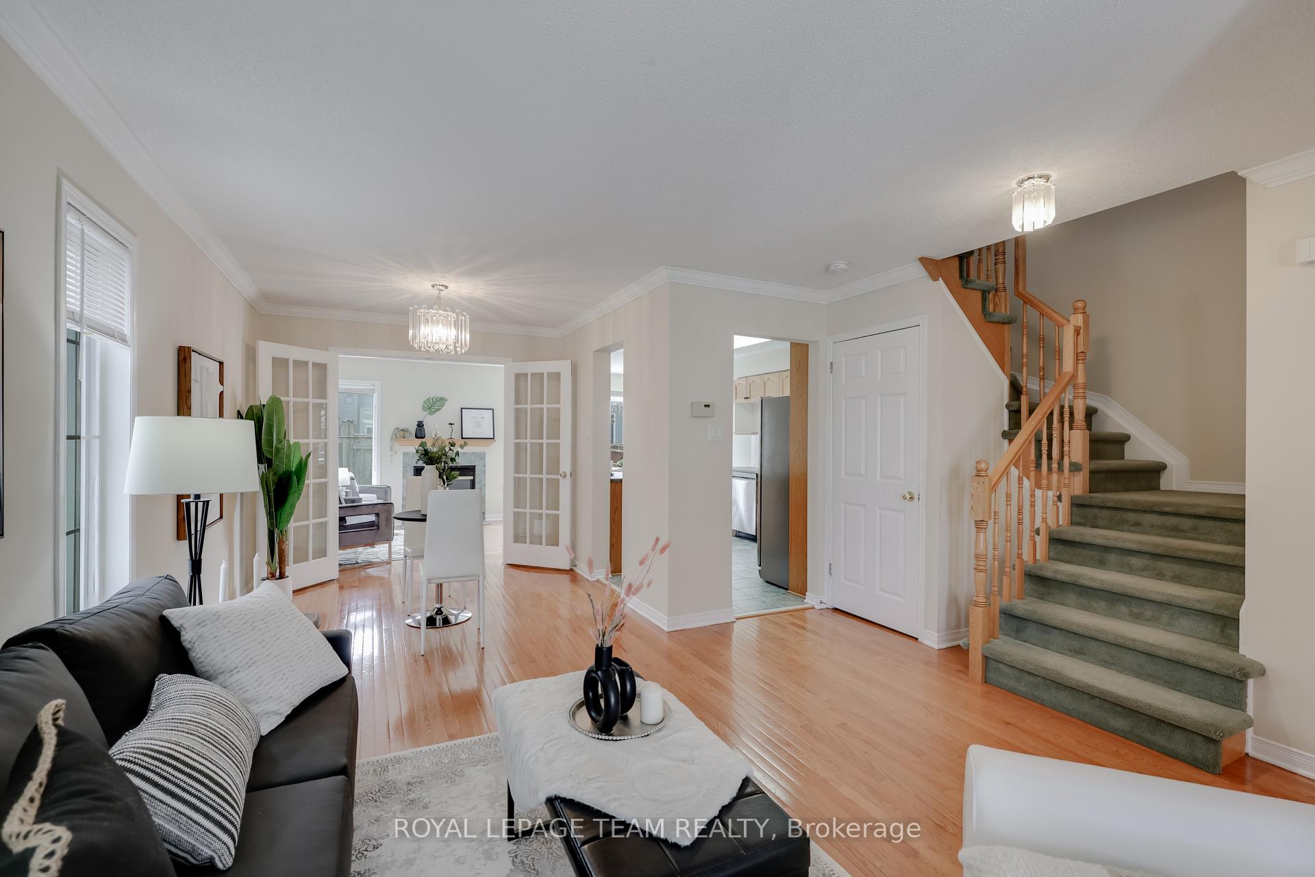 Photo 9 of 8 Bellrock Drive, Ottawa, Kanata - Beaverbrook — HOMEH