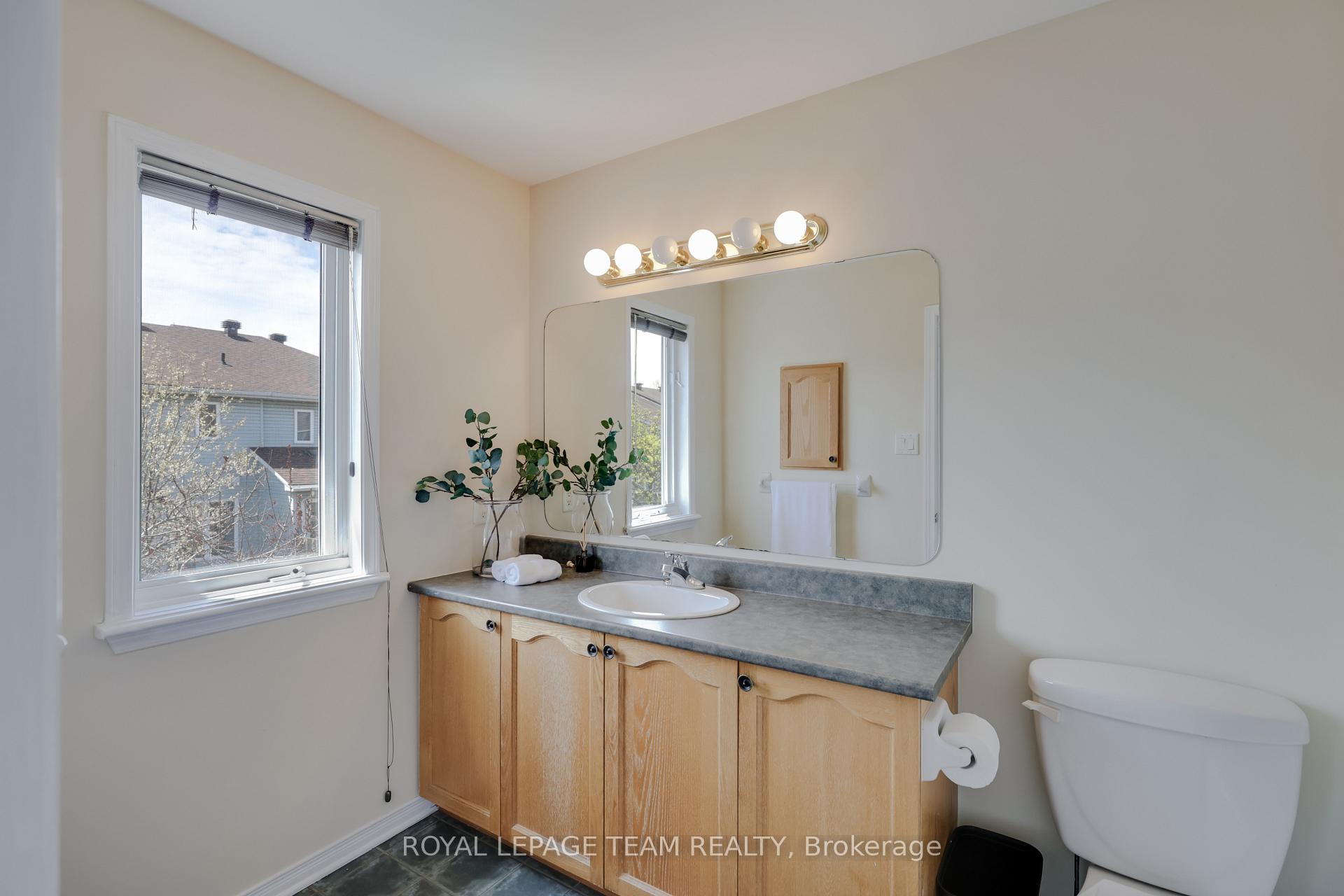 Photo 30 of 8 Bellrock Drive, Ottawa, Kanata - Beaverbrook — HOMEH