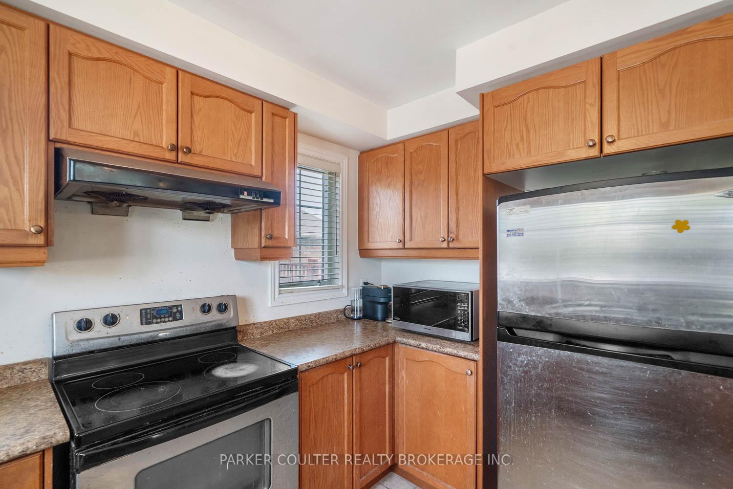 Photo 4 of 44 The Shire Lane, Markham, Cornell — HOMEH