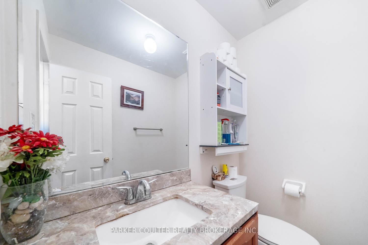 Photo 11 of 44 The Shire Lane, Markham, Cornell — HOMEH