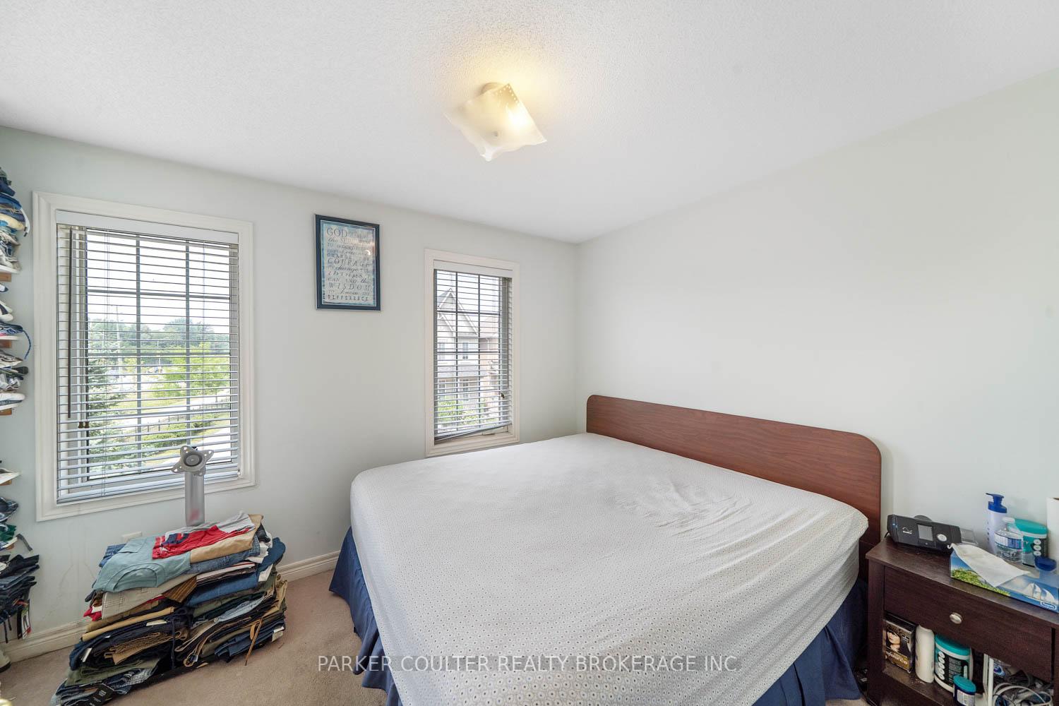 Photo 16 of 44 The Shire Lane, Markham, Cornell — HOMEH