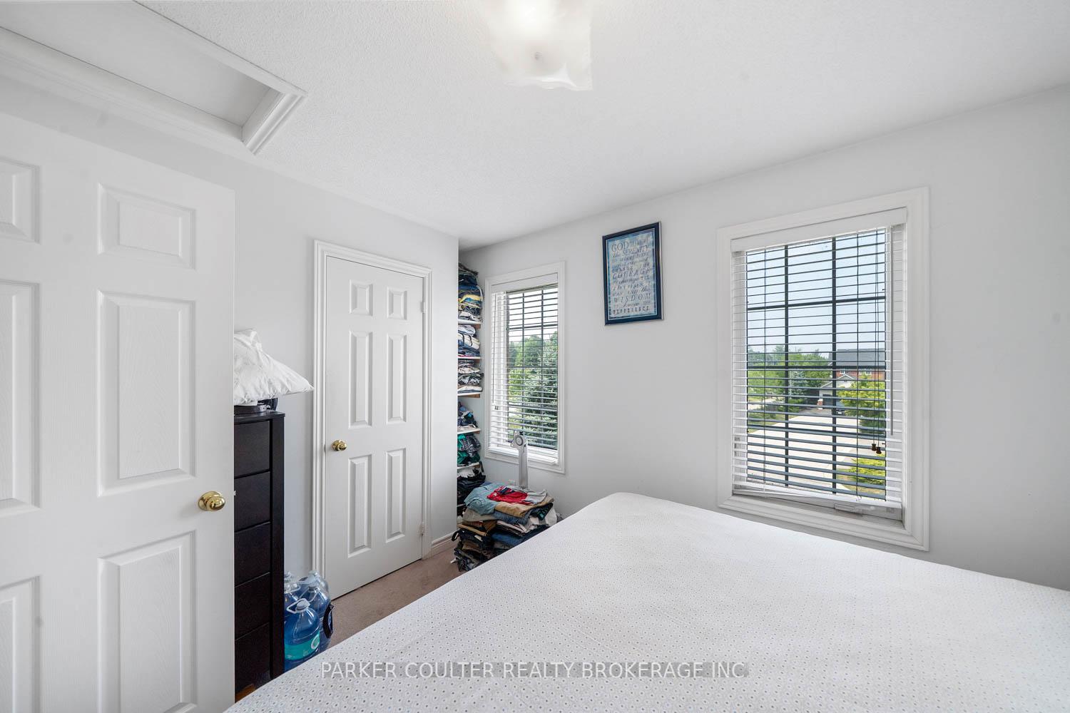 Photo 17 of 44 The Shire Lane, Markham, Cornell — HOMEH