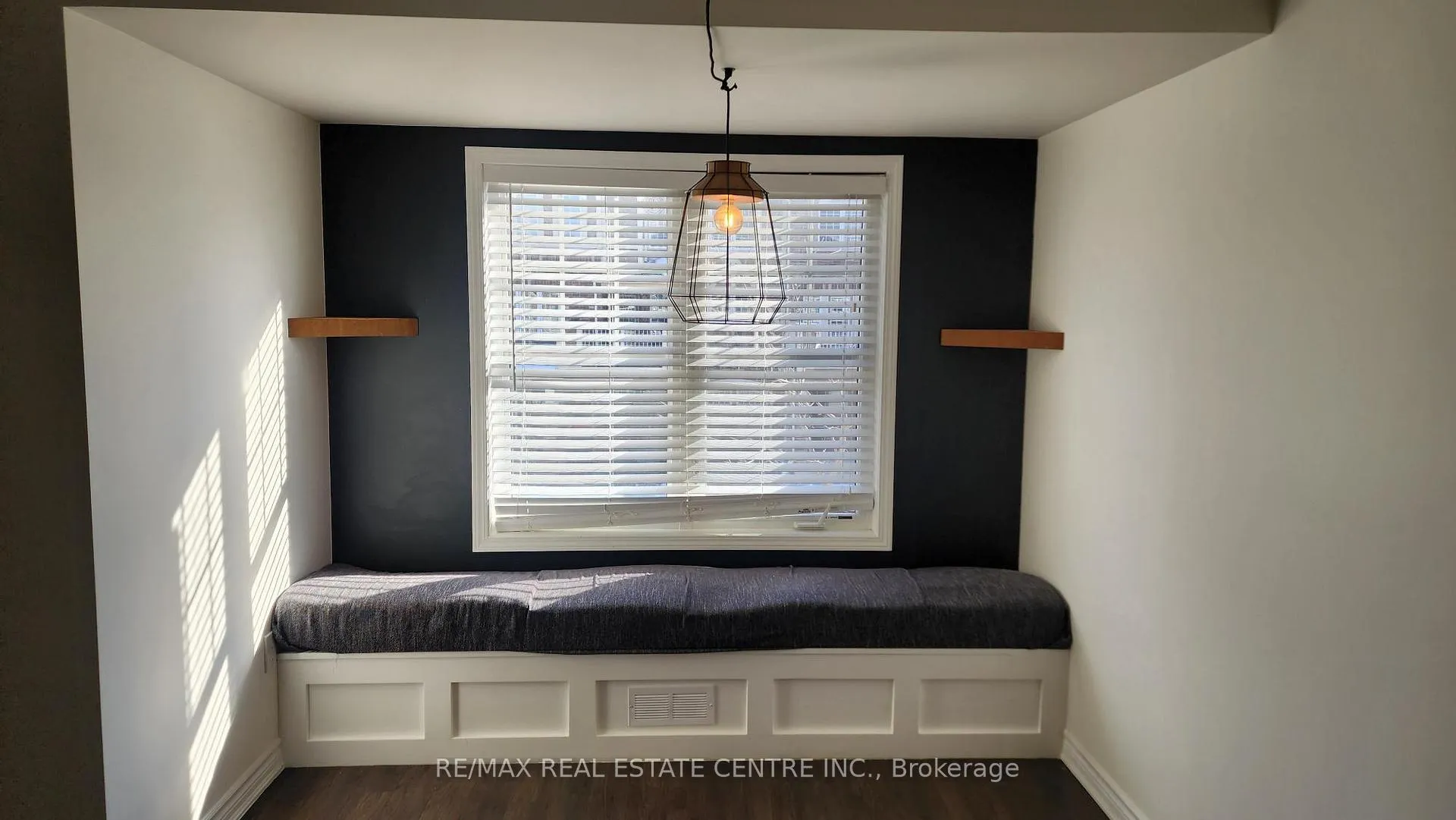 Photo 3 of 1537 Husband Place, Milton, Clarke — HOMEH