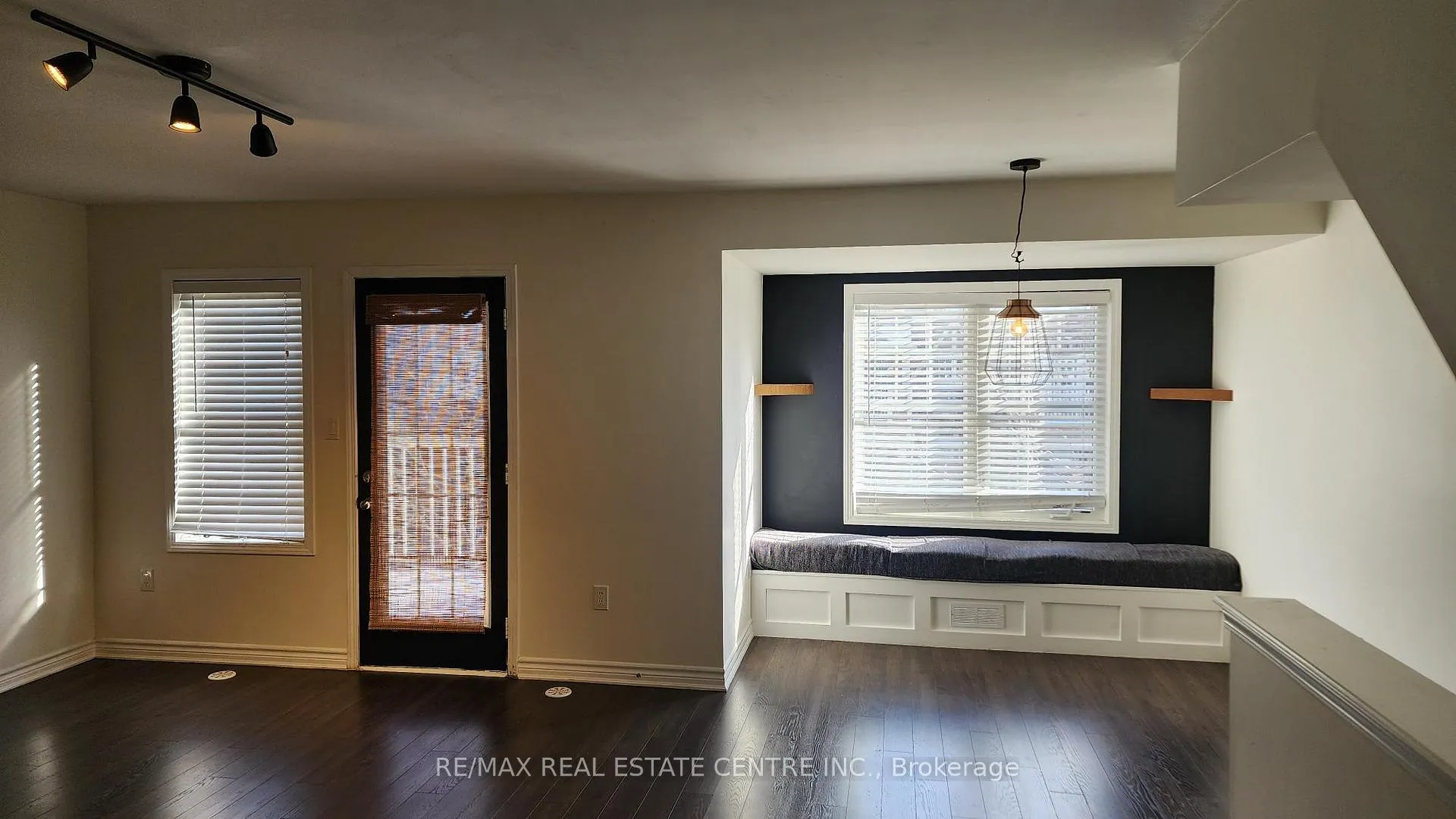 Photo 4 of 1537 Husband Place, Milton, Clarke — HOMEH
