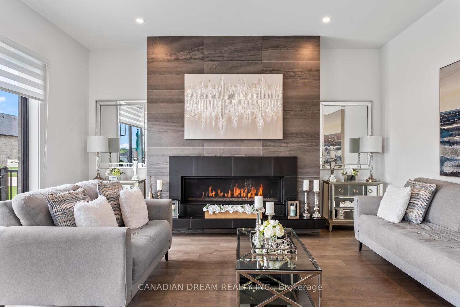 Photo 9 of 28 Edgeview Crescent, Middlesex Centre, Kilworth — HOMEH