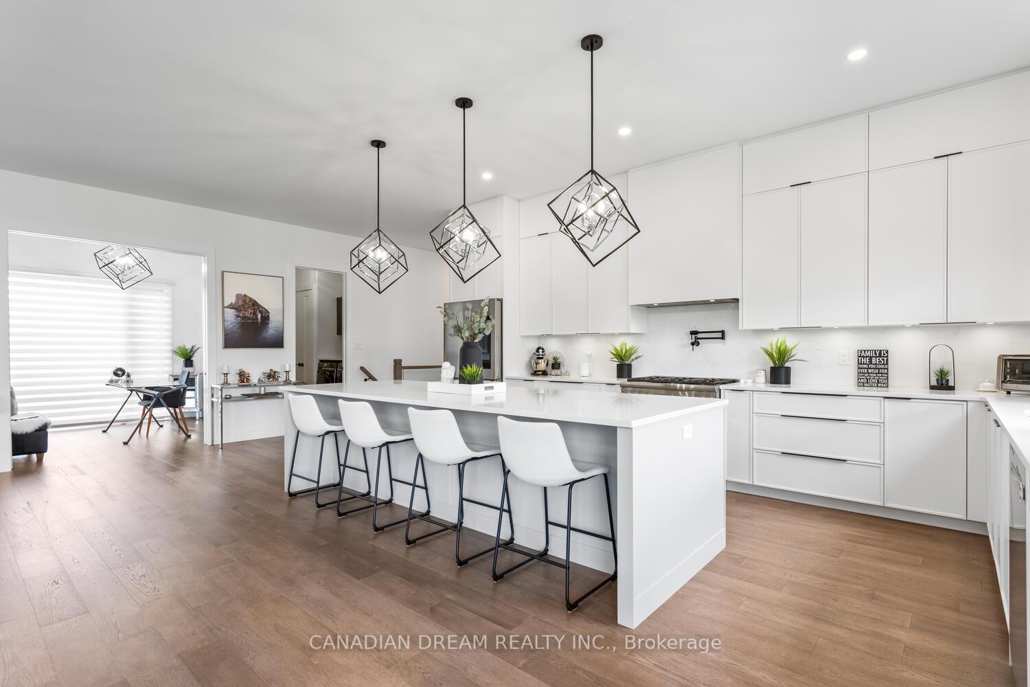Photo 15 of 28 Edgeview Crescent, Middlesex Centre, Kilworth — HOMEH