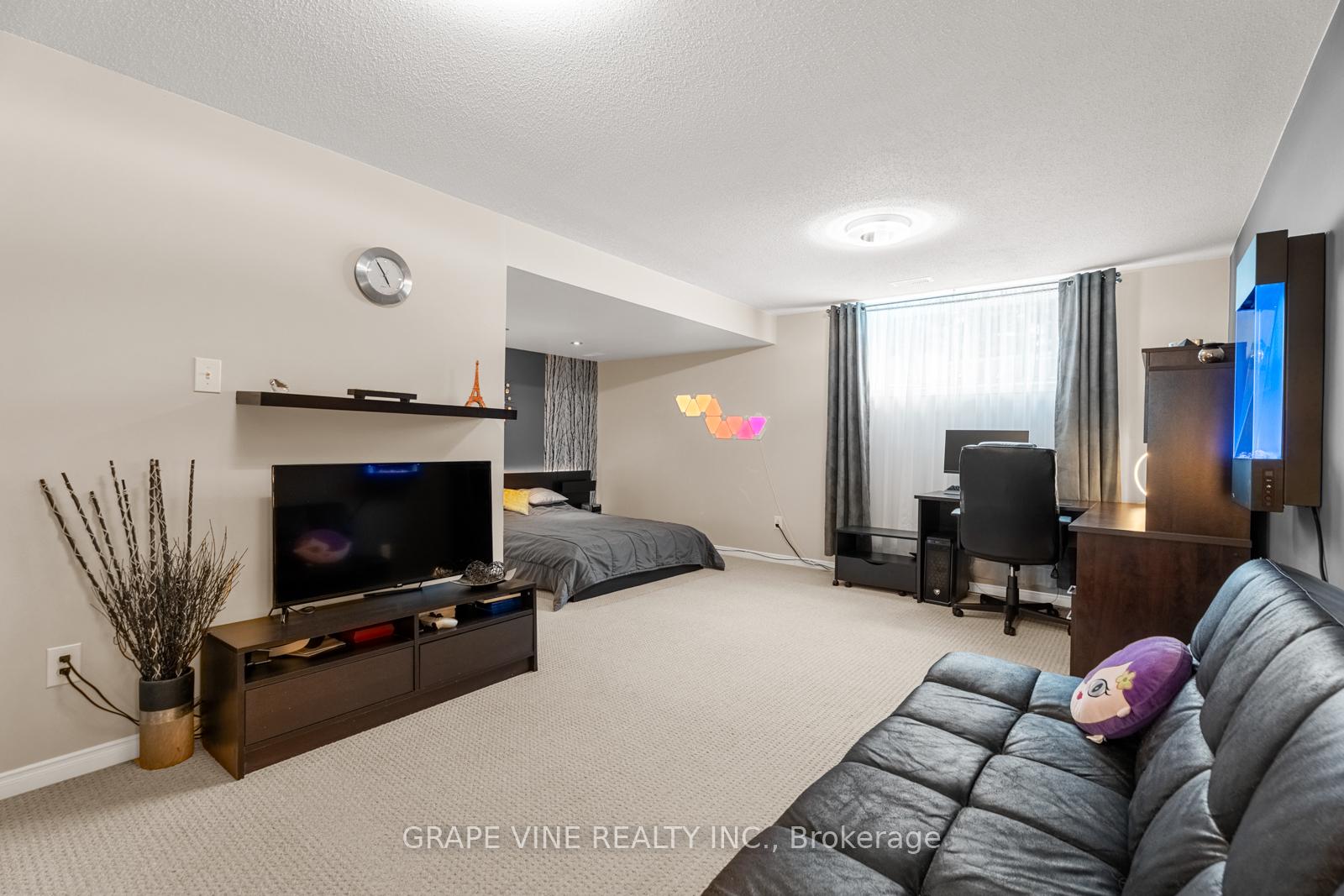 Photo 27 of 224 Arrita Street, Ottawa, Kanata - Emerald Meadows/Trailwest — HOMEH