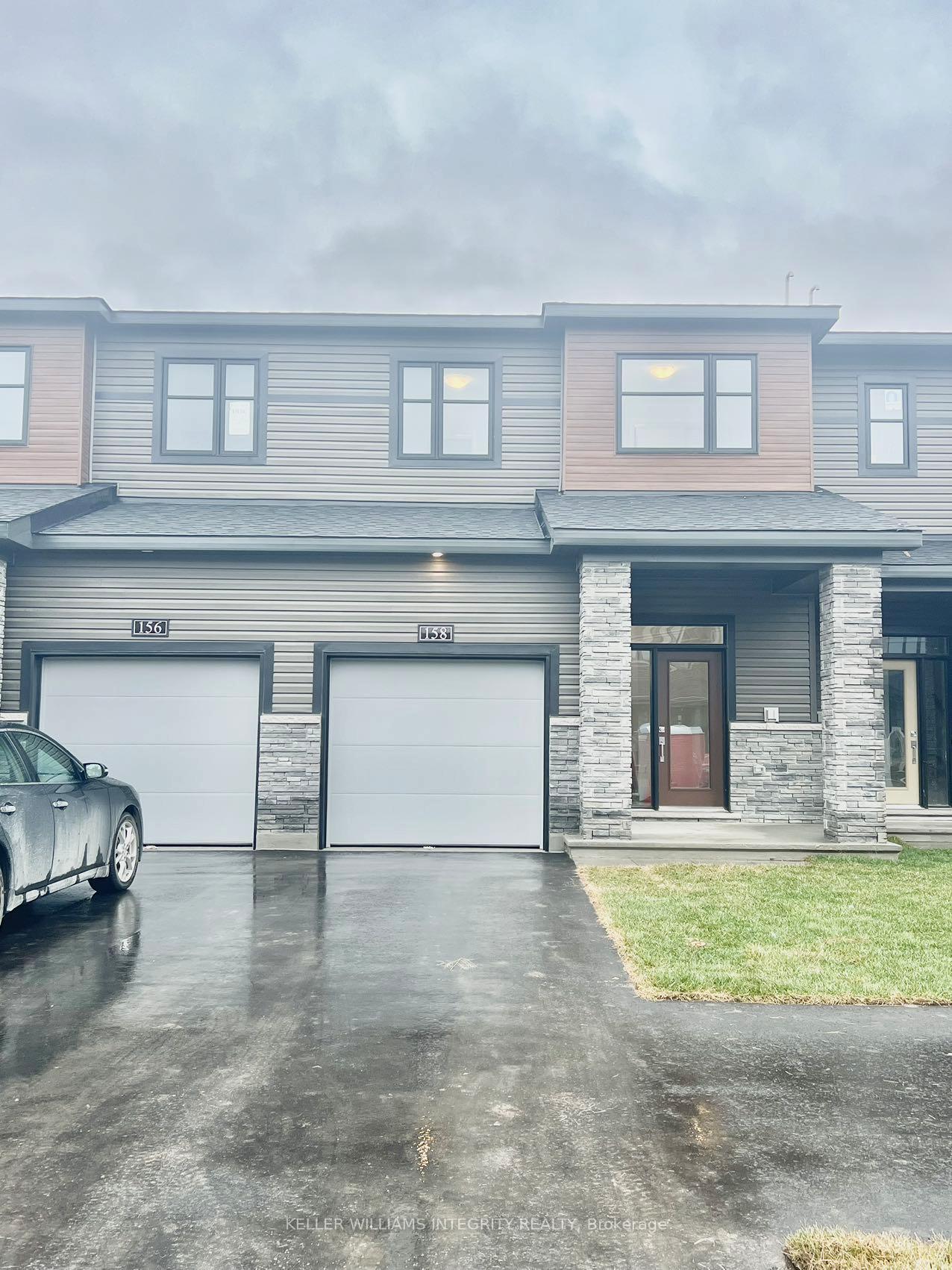 Photo 2 of 158 Invention Boulevard, Ottawa, Kanata - Morgan's Grant/South March — HOMEH