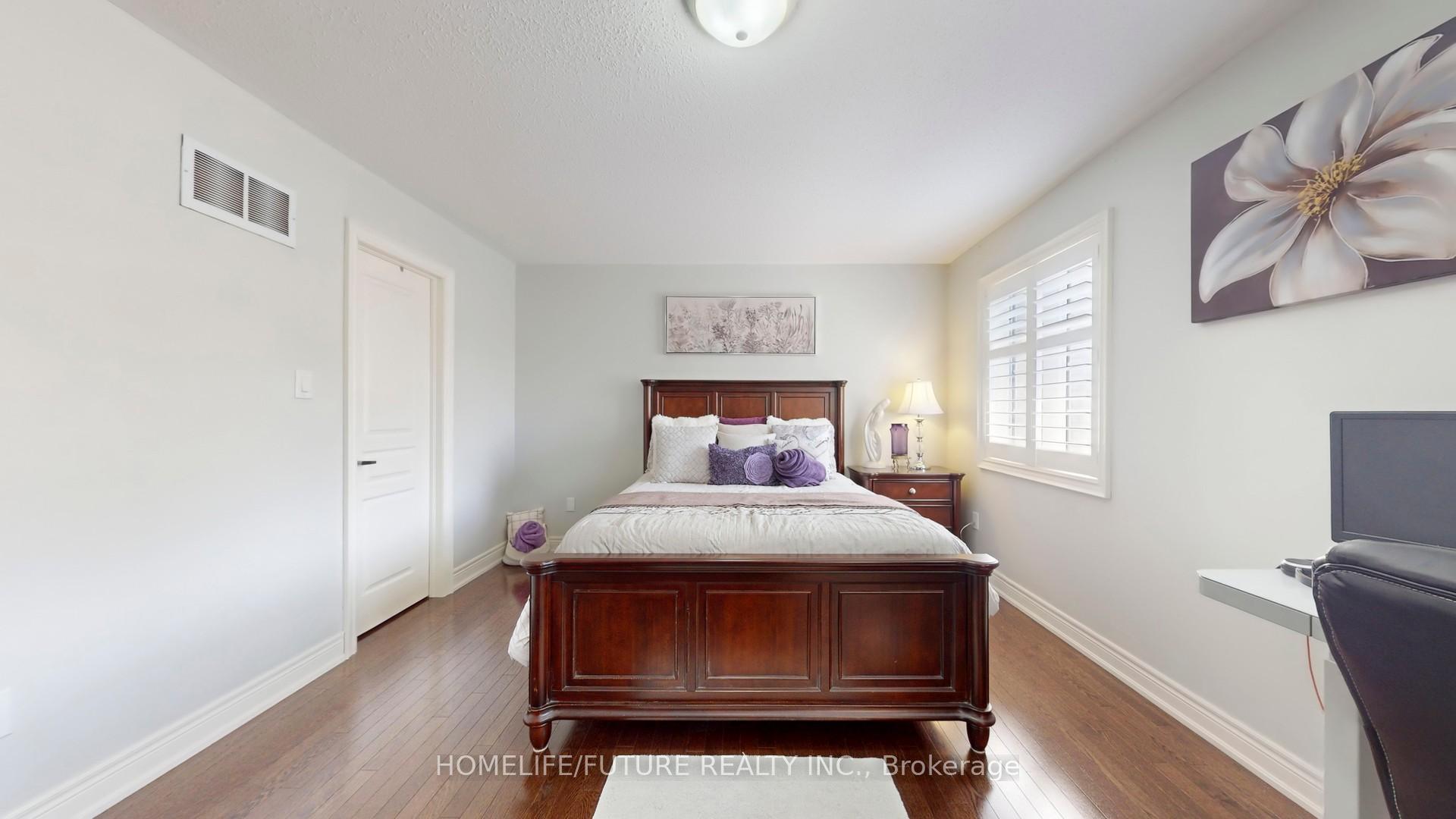 Photo 21 of 9 Beebe Crescent, Markham, Wismer — HOMEH