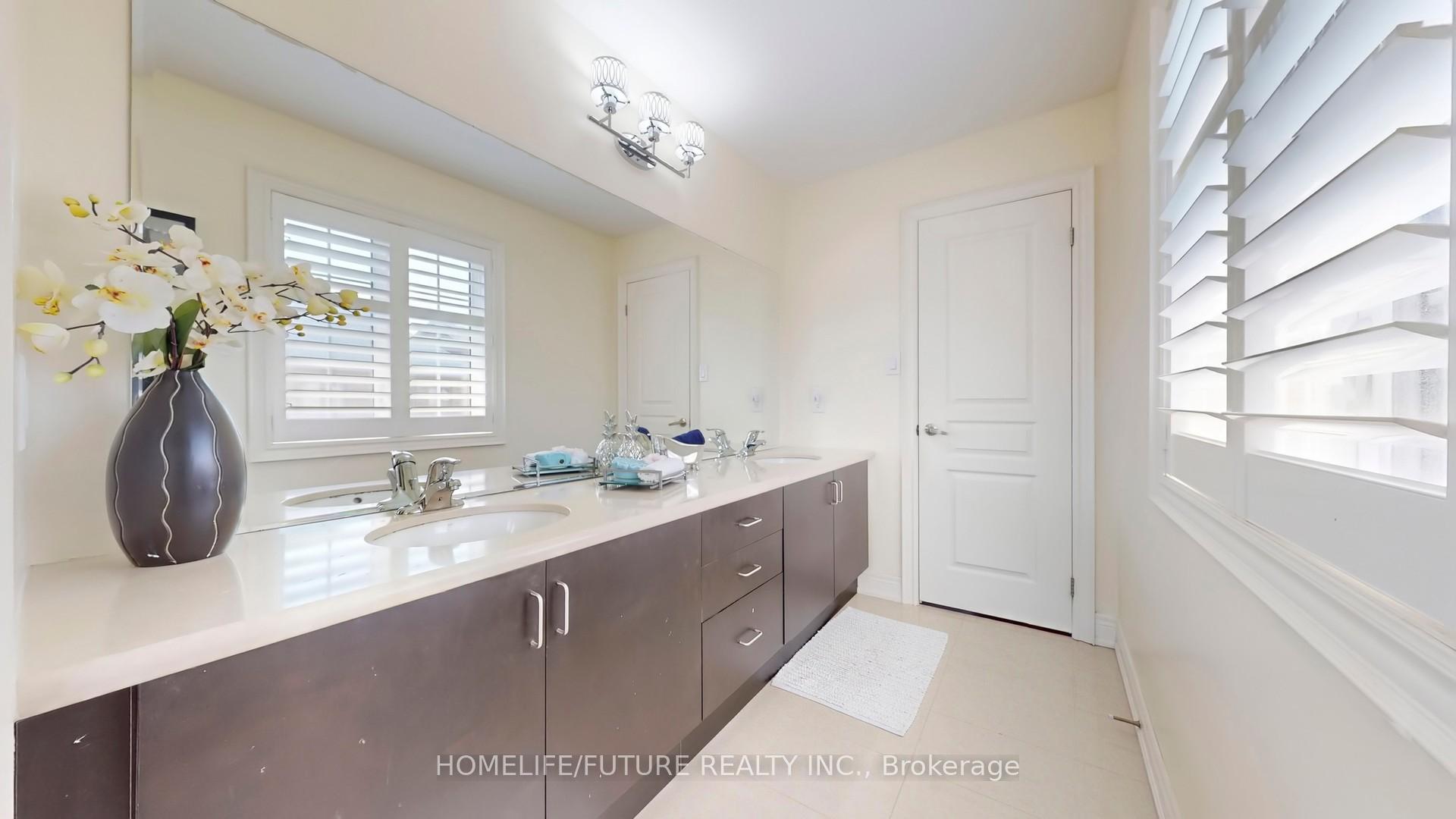 Photo 23 of 9 Beebe Crescent, Markham, Wismer — HOMEH
